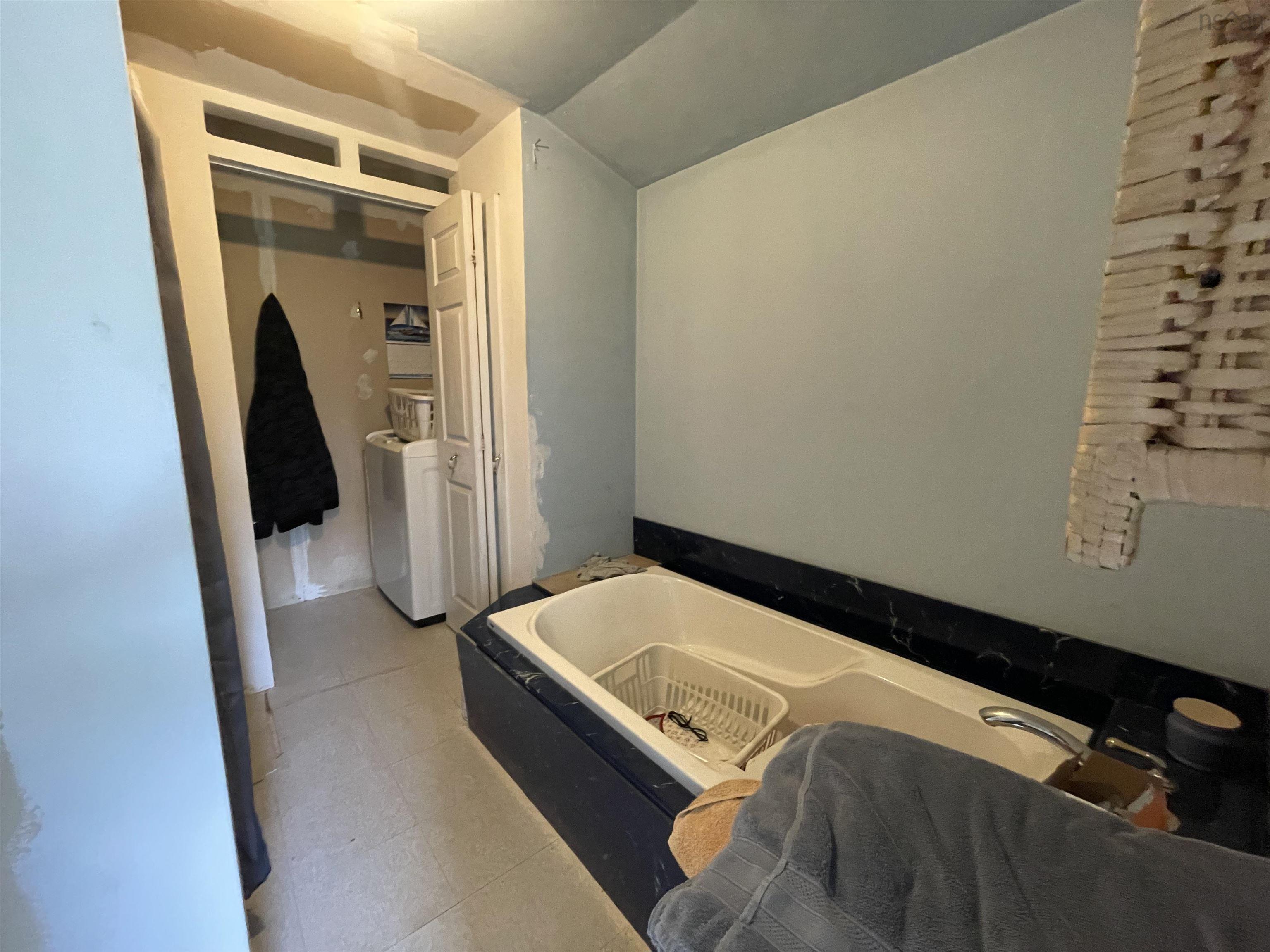 $399,900.00: 2420 Marble Mountain Road, West Bay