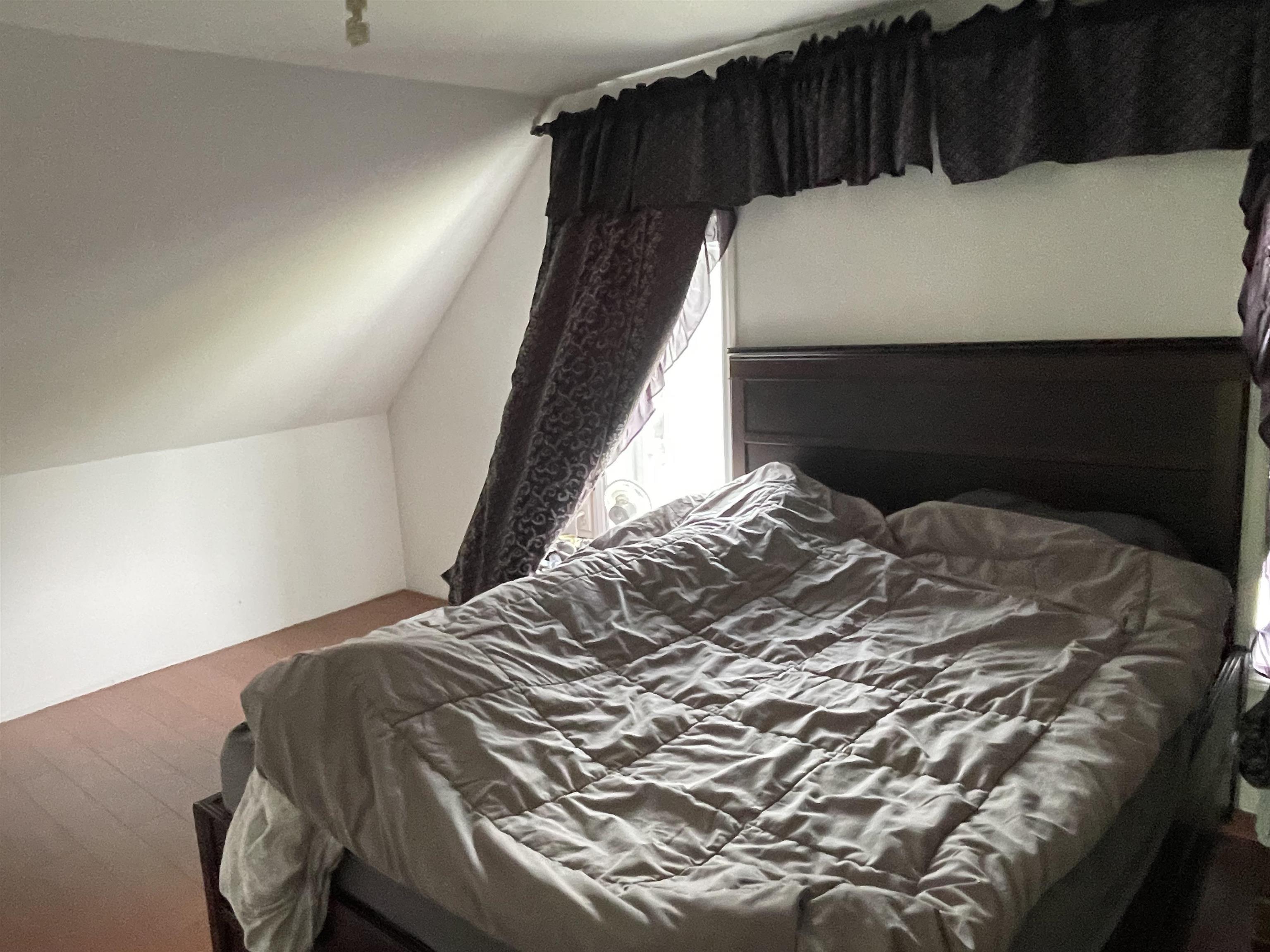 $399,900.00: 2420 Marble Mountain Road, West Bay