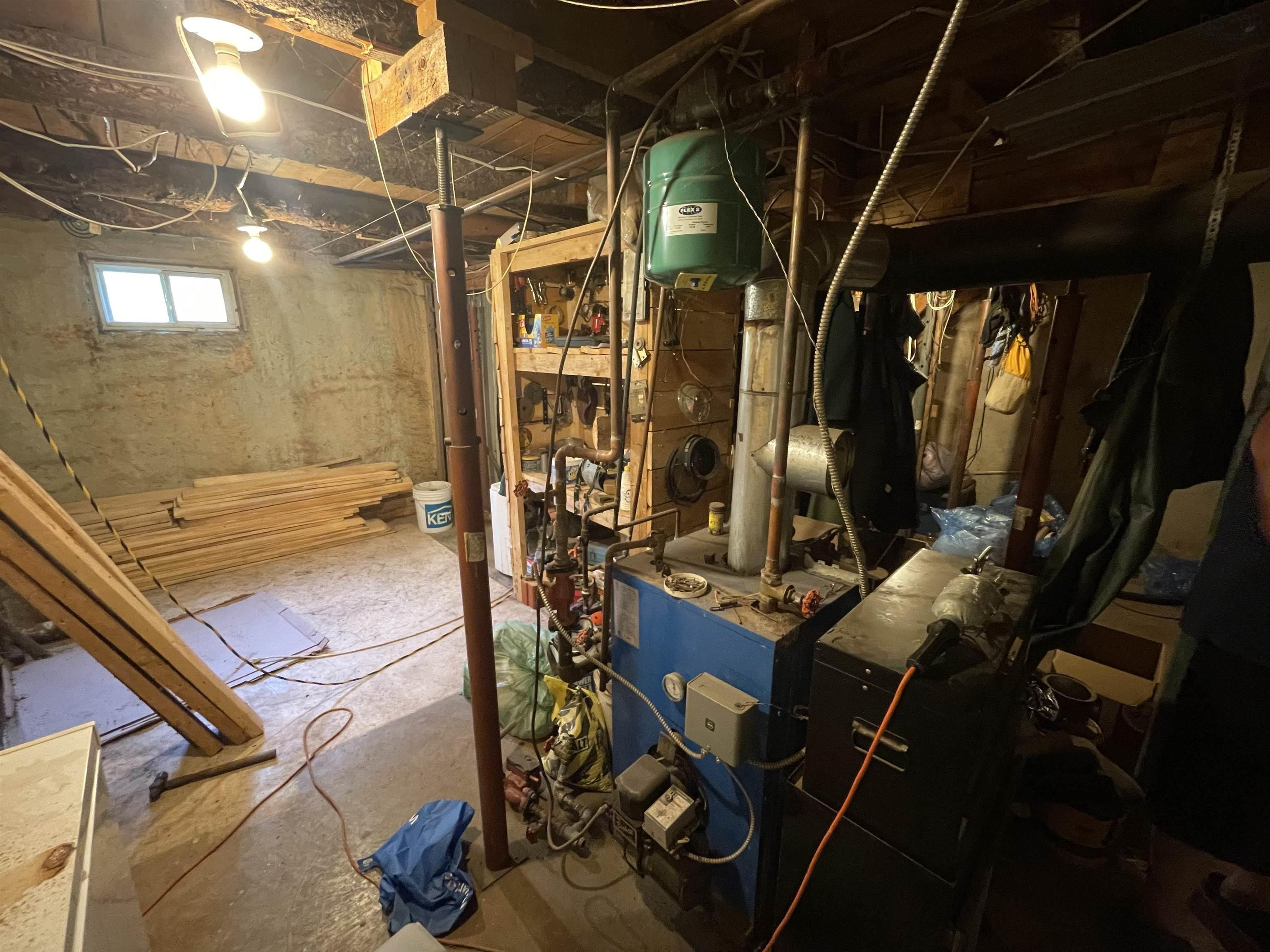 $399,900.00: 2420 Marble Mountain Road, West Bay