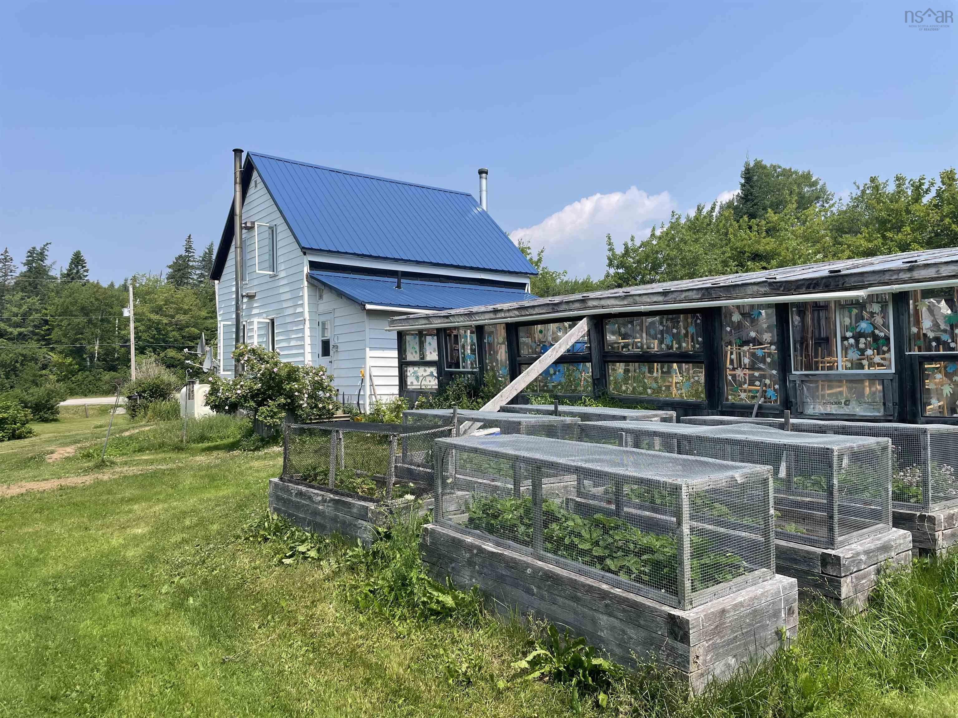 $399,900.00: 2420 Marble Mountain Road, West Bay