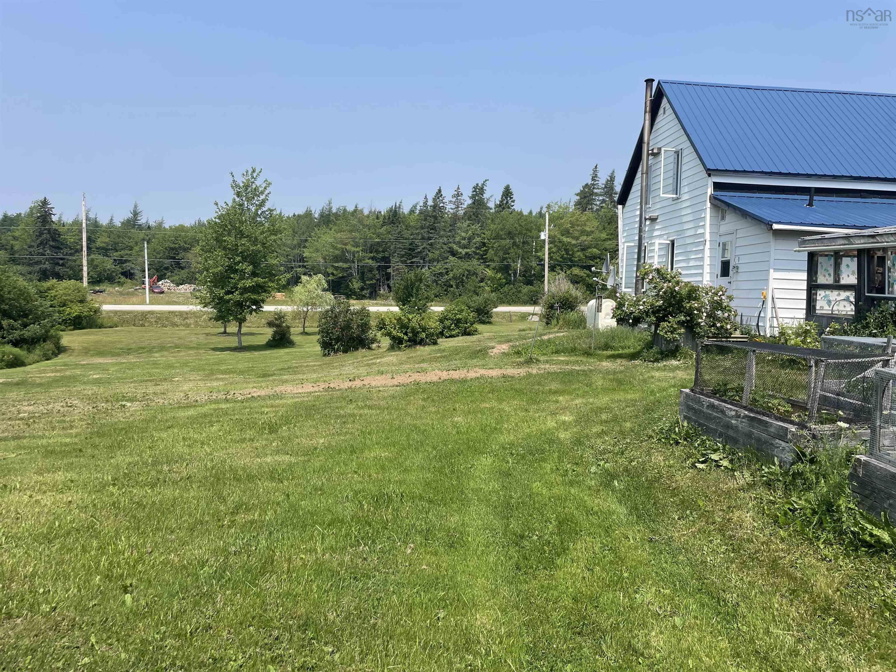$399,900.00: 2420 Marble Mountain Road, West Bay