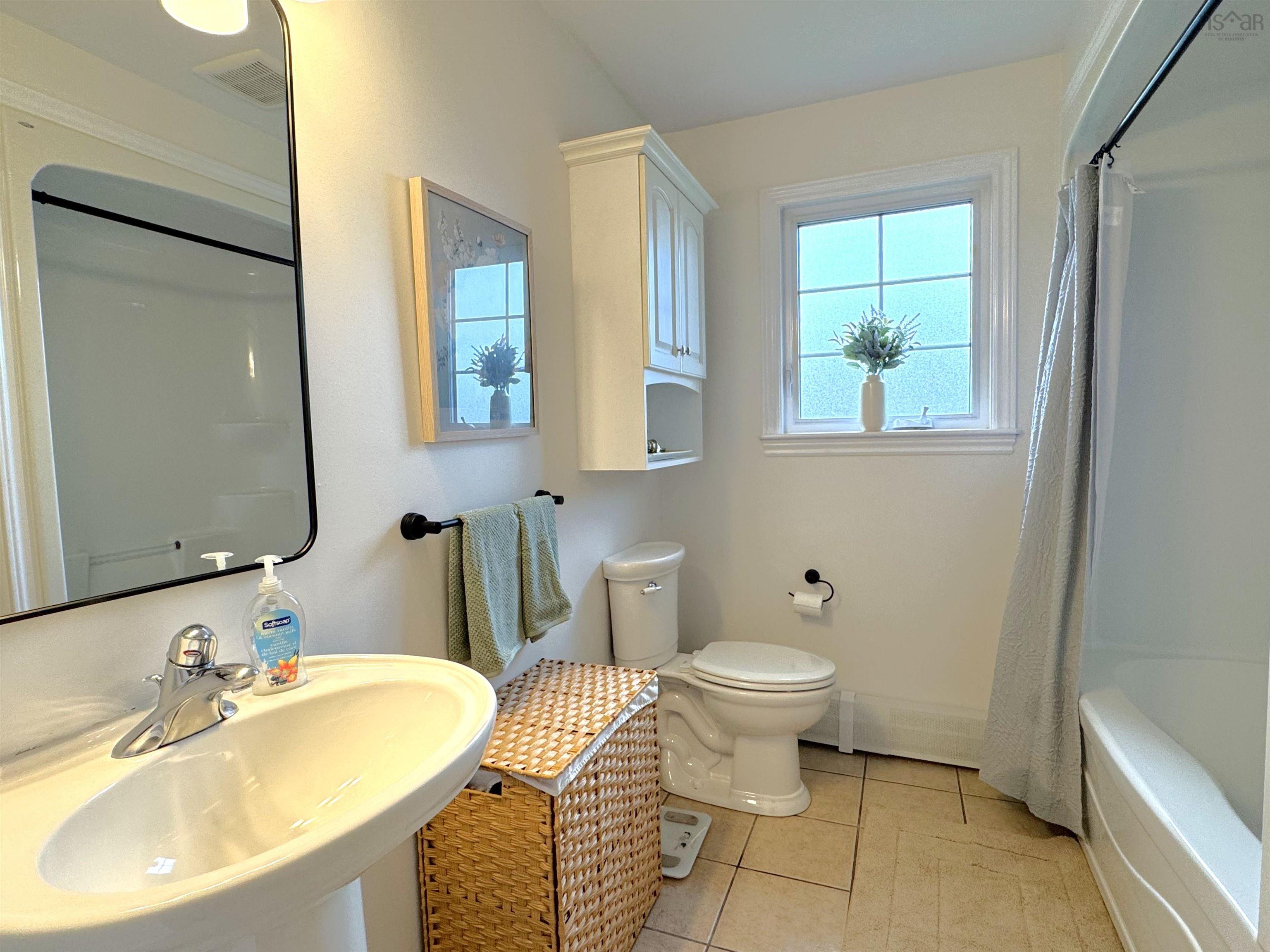 $489,900.00: 9 Rowan Avenue, New Glasgow