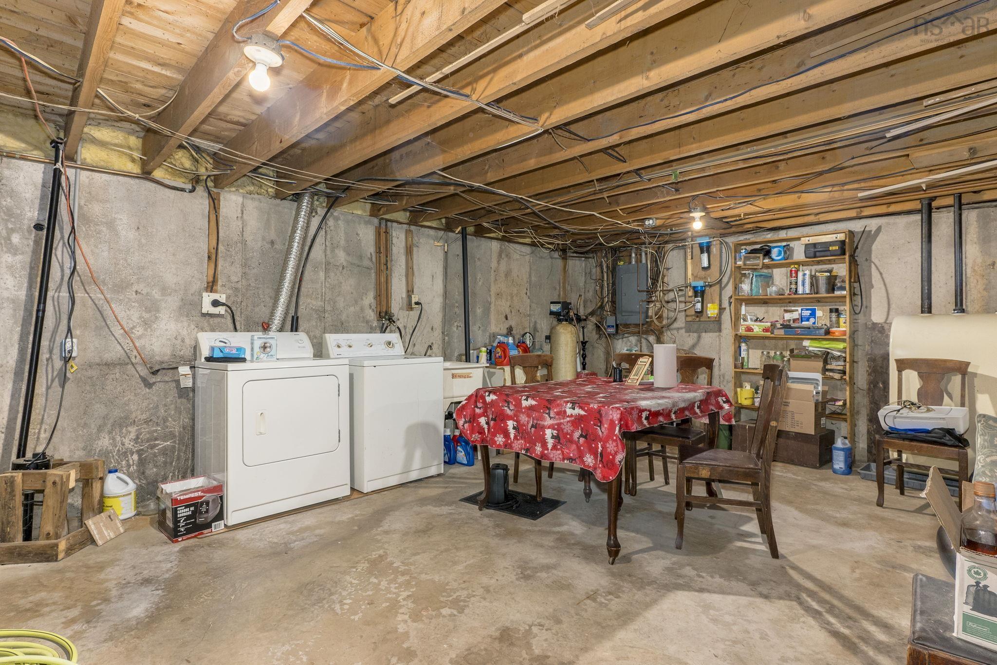 $449,000.00: 4 Melinda Avenue, East Lawrencetown