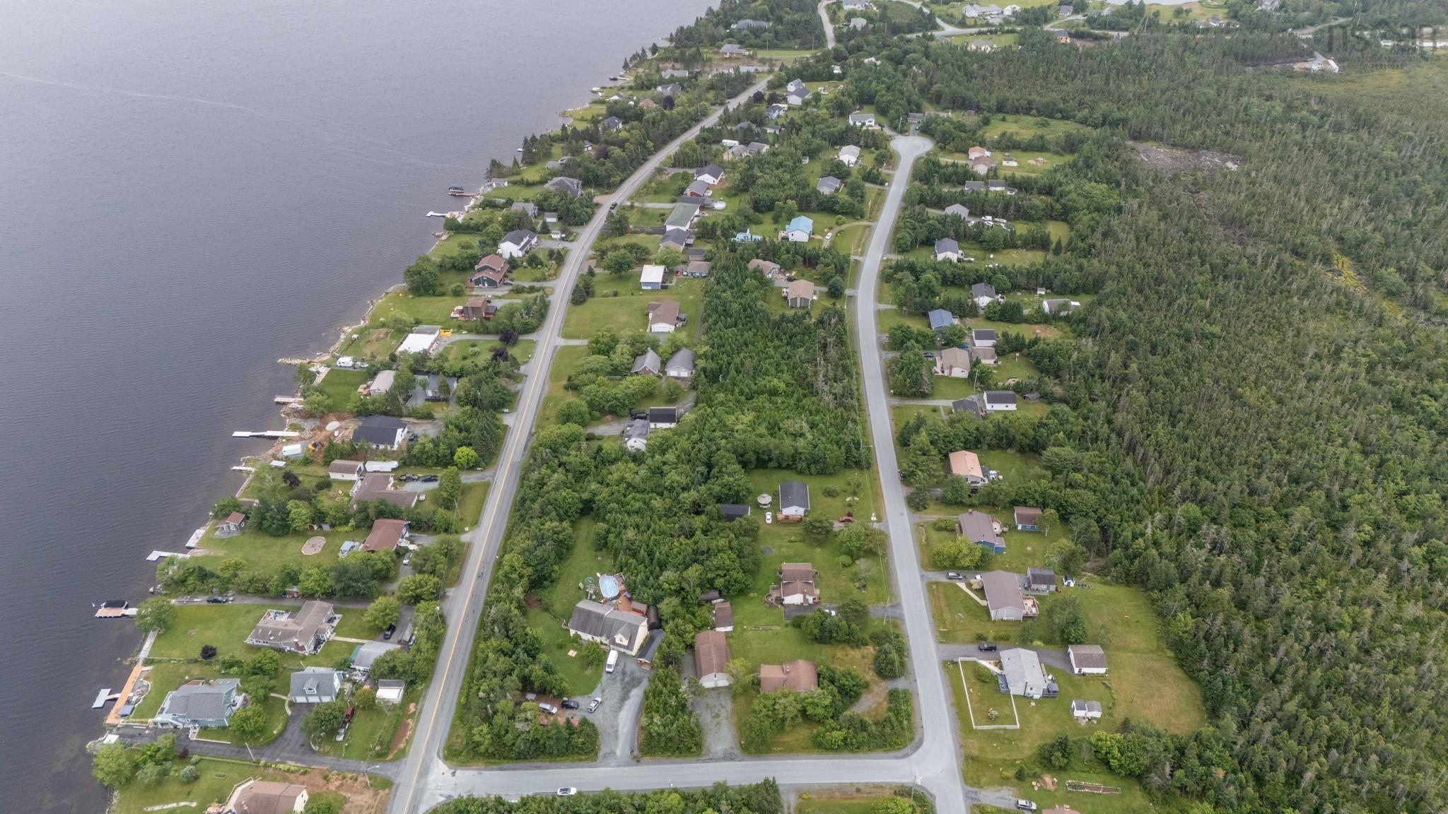 $449,000.00: 4 Melinda Avenue, East Lawrencetown