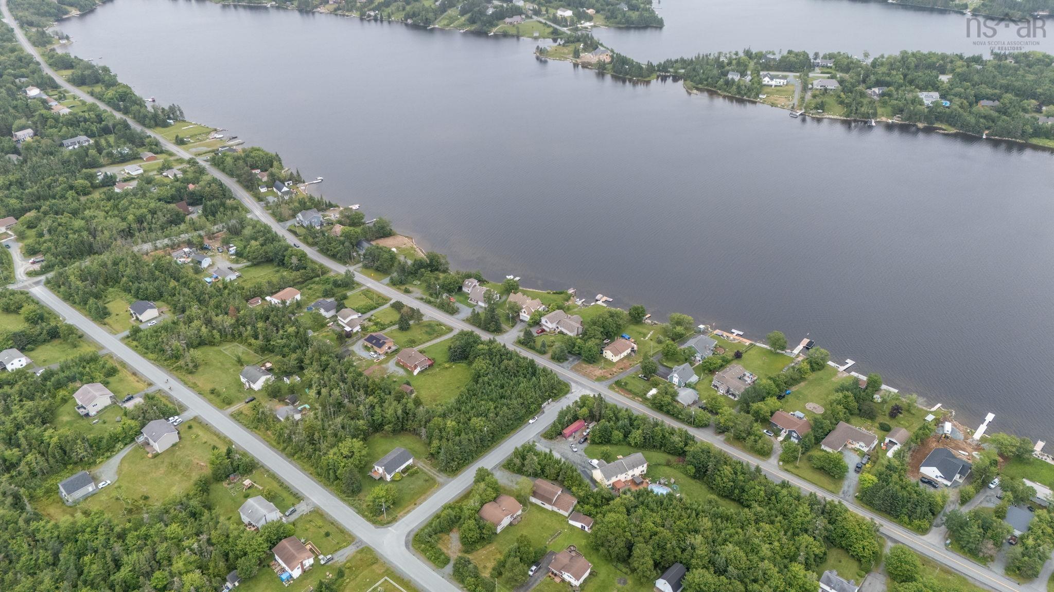 $449,000.00: 4 Melinda Avenue, East Lawrencetown
