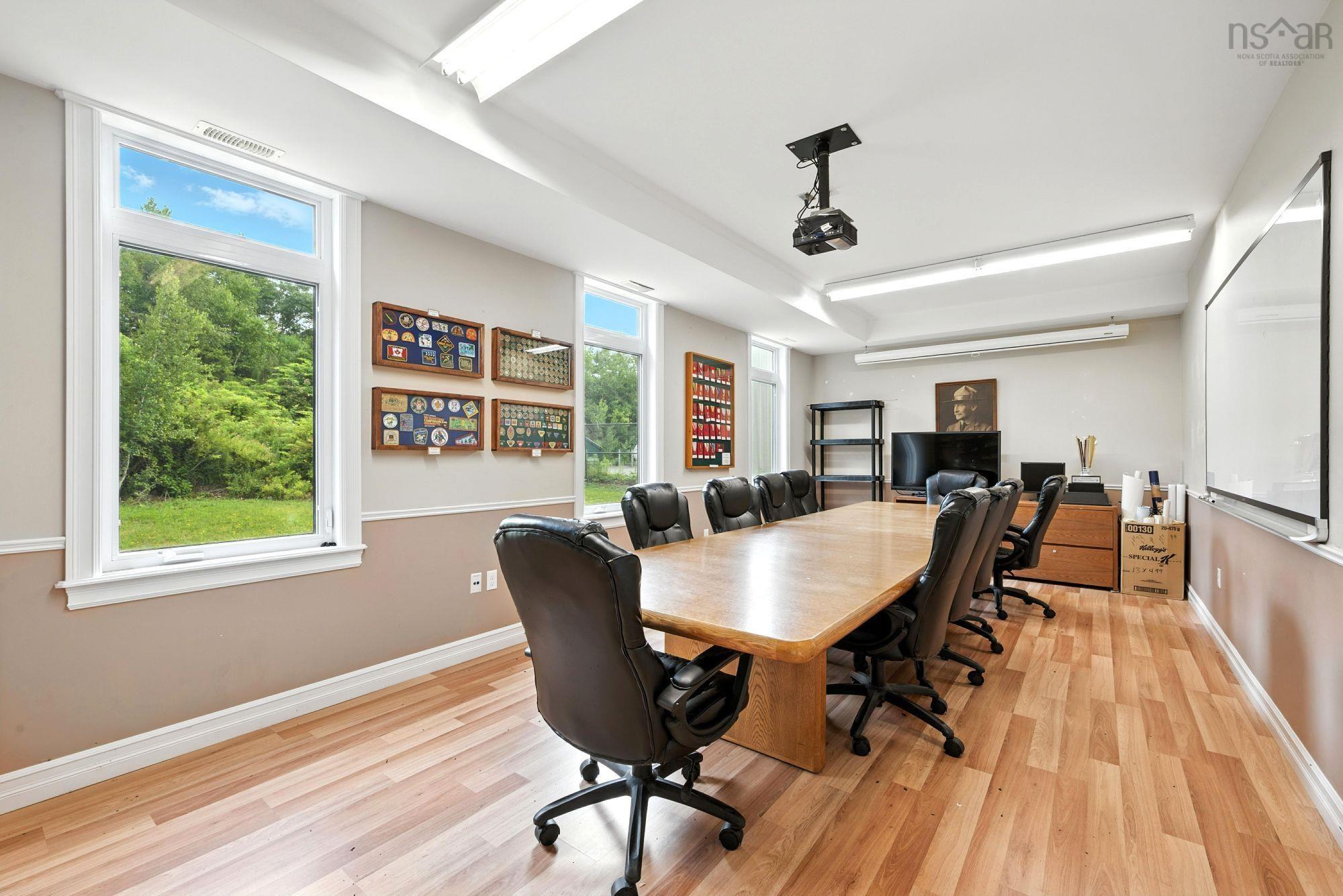 $999,000.00: 84 Thorne Avenue, Dartmouth