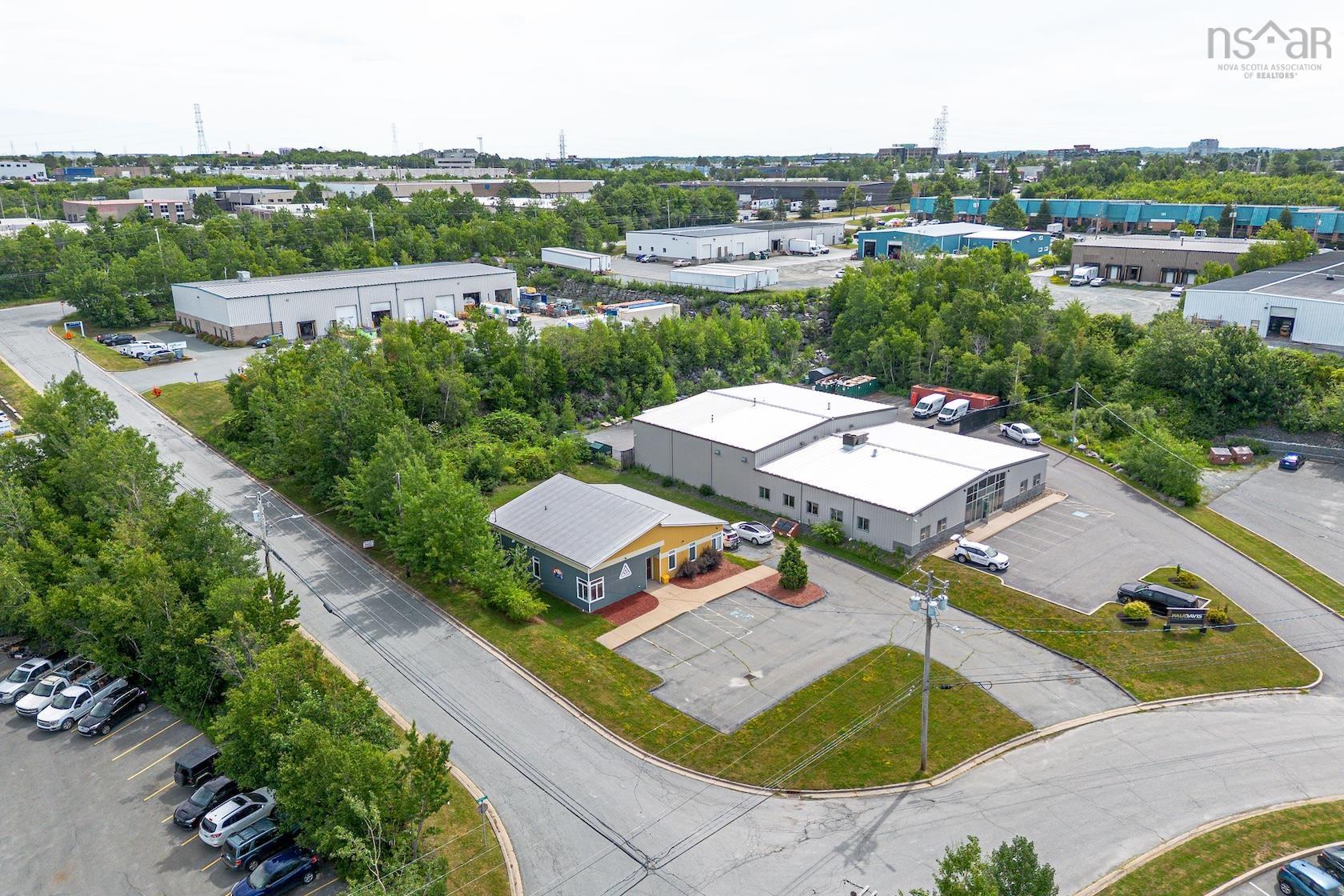 $999,000.00: 84 Thorne Avenue, Dartmouth