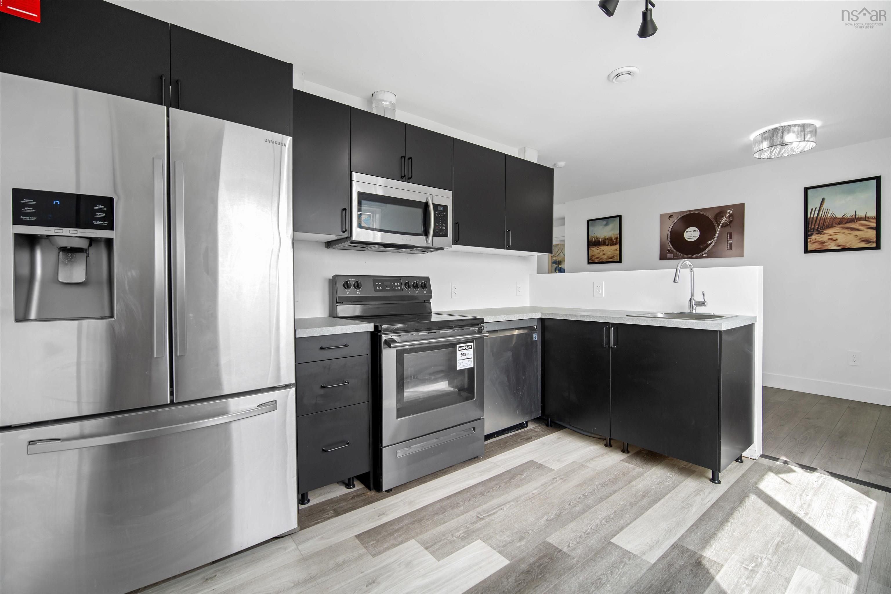 $699,900.00: 61/63 Brian Drive, Dartmouth