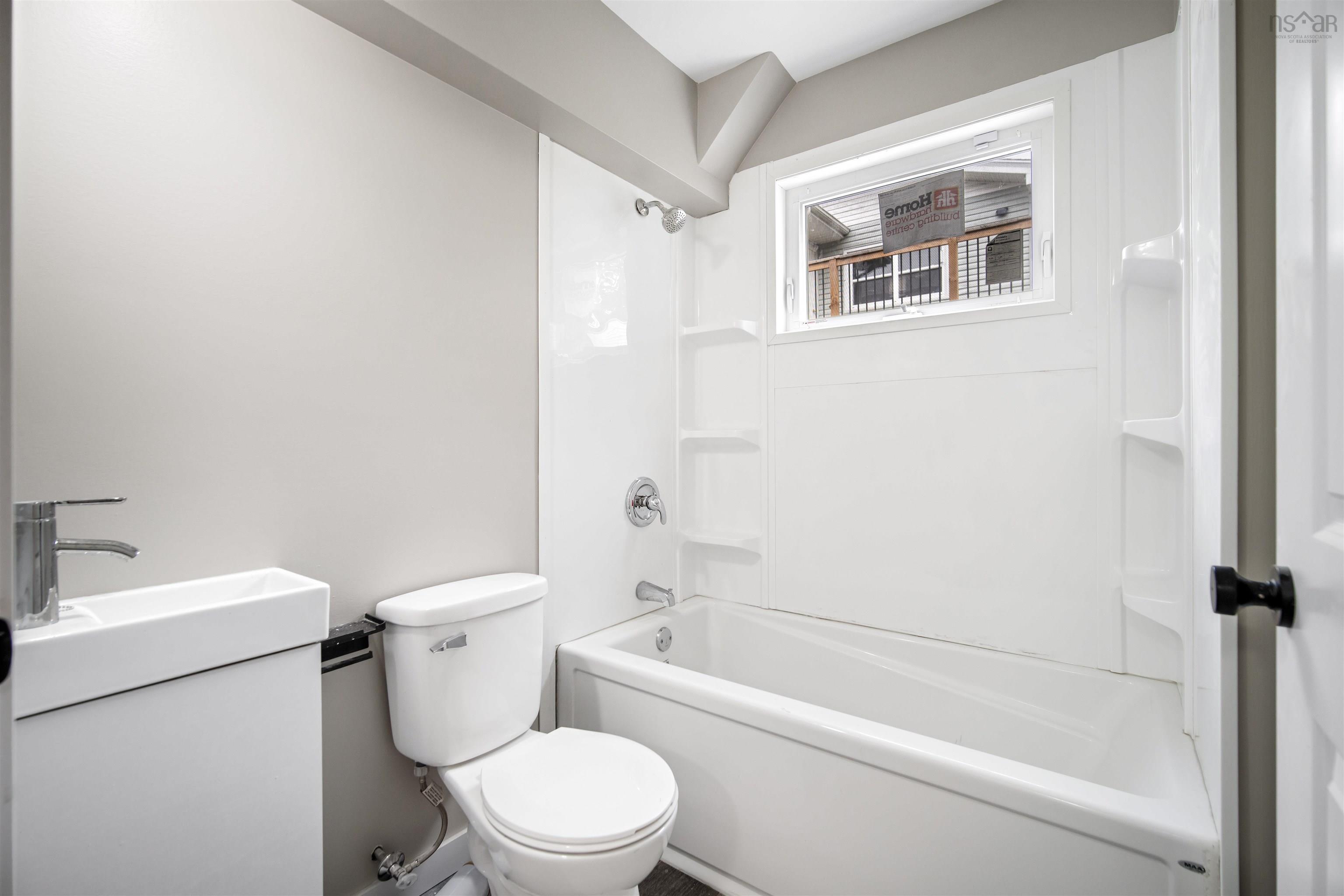 $699,900.00: 61/63 Brian Drive, Dartmouth