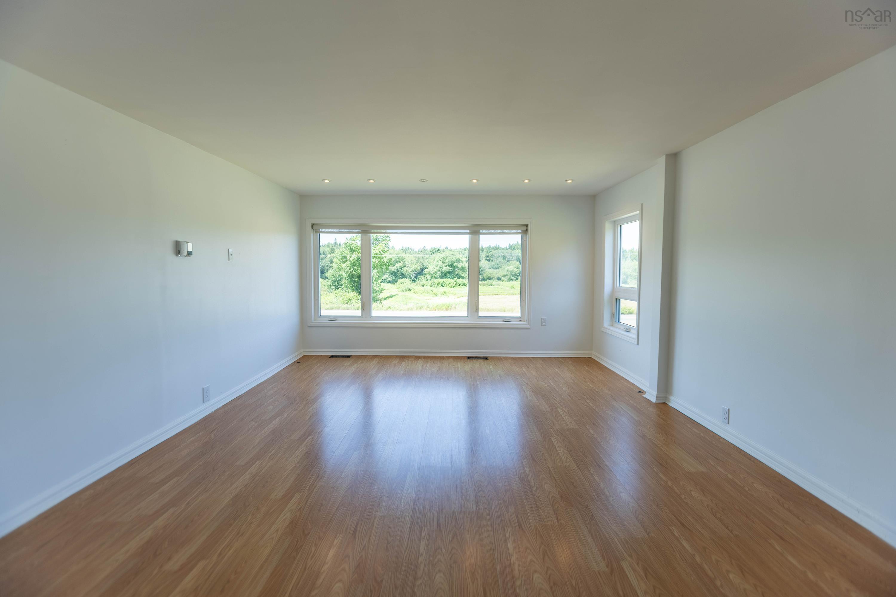 $369,900.00: 168 Highway 302, Southampton