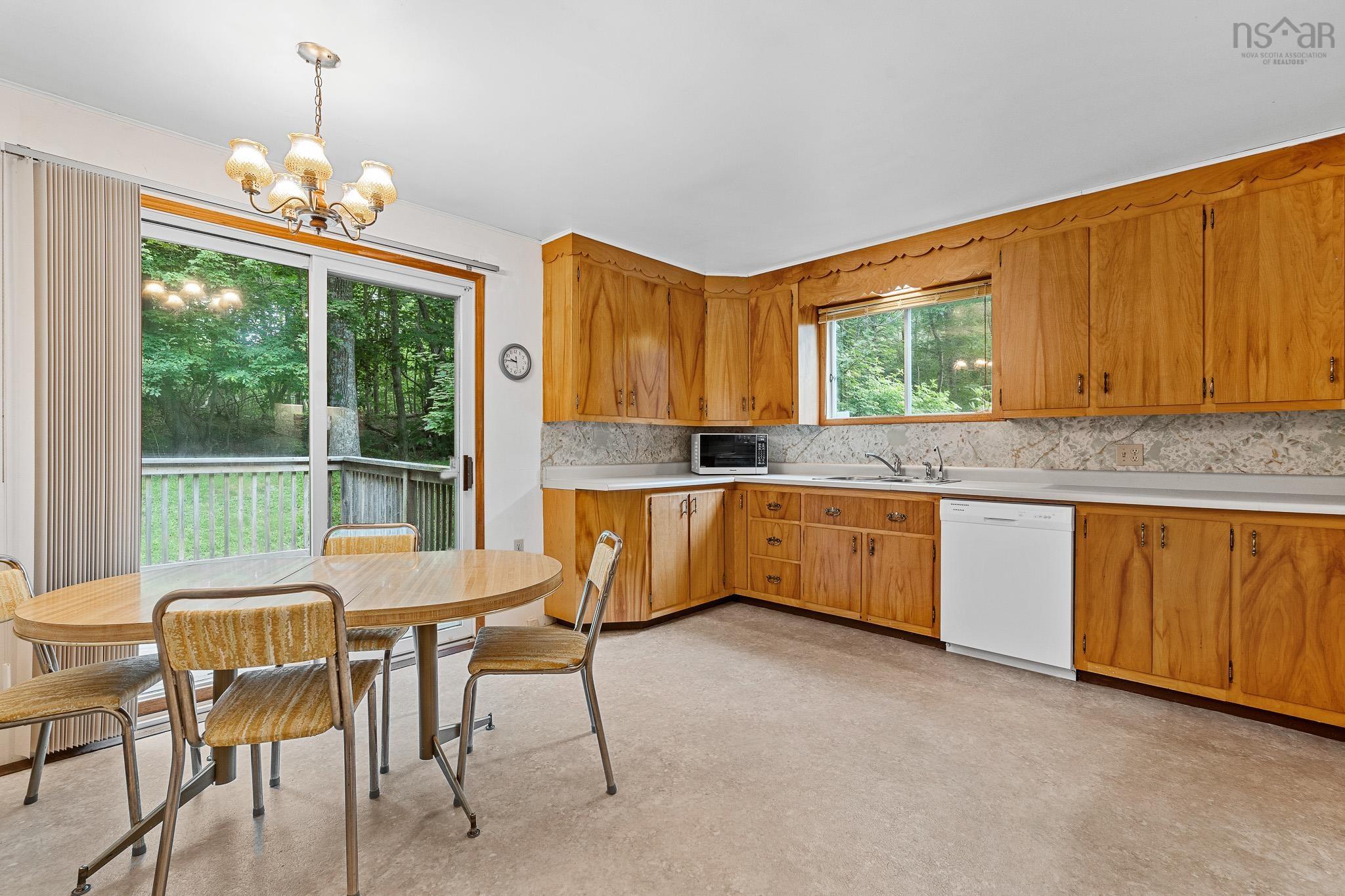 $320,000.00: 66 Pinehurst Avenue, Bridgewater