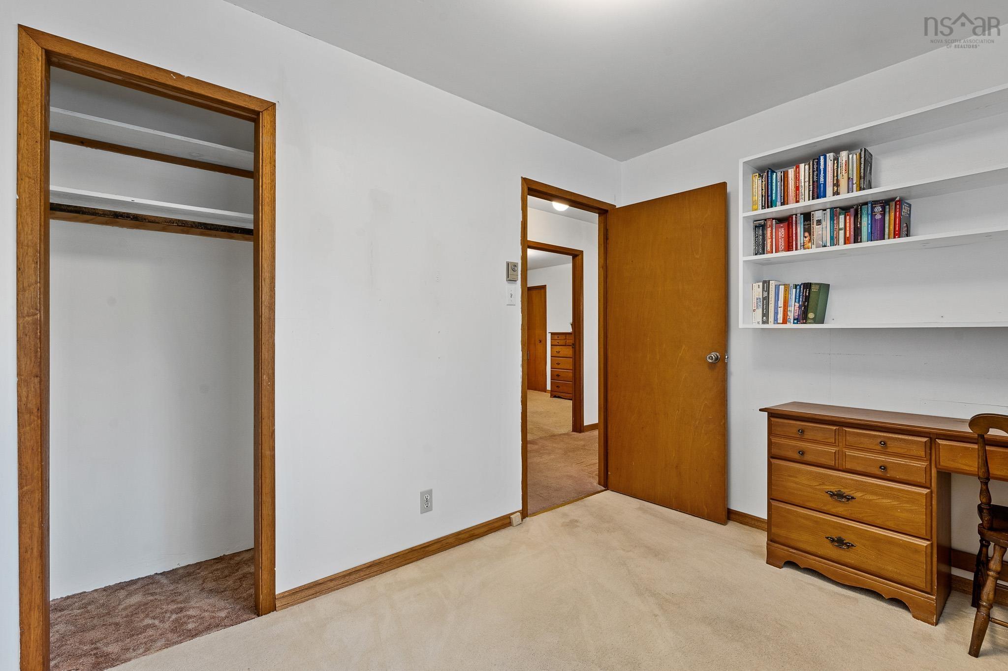 $320,000.00: 66 Pinehurst Avenue, Bridgewater