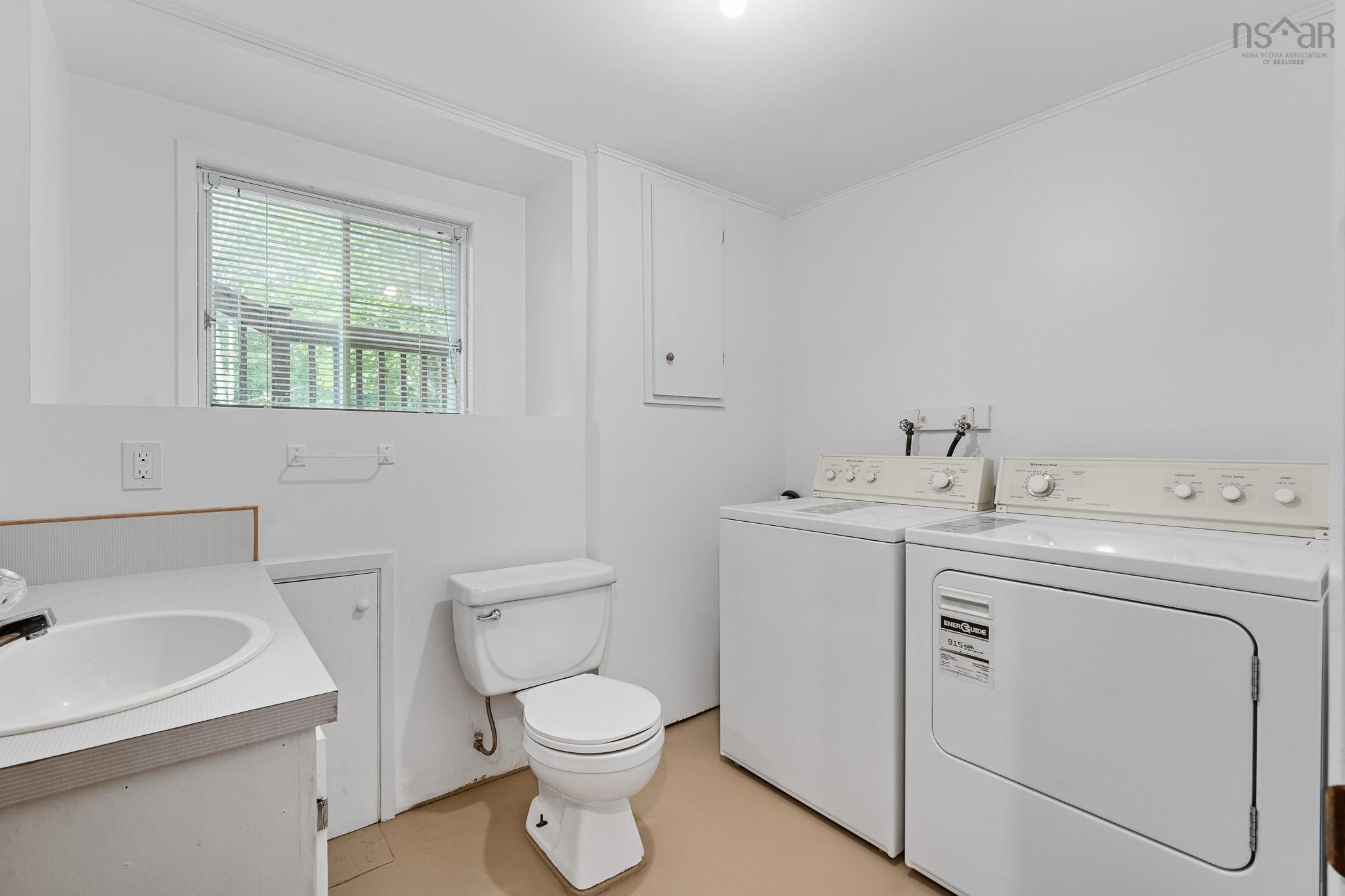 $320,000.00: 66 Pinehurst Avenue, Bridgewater