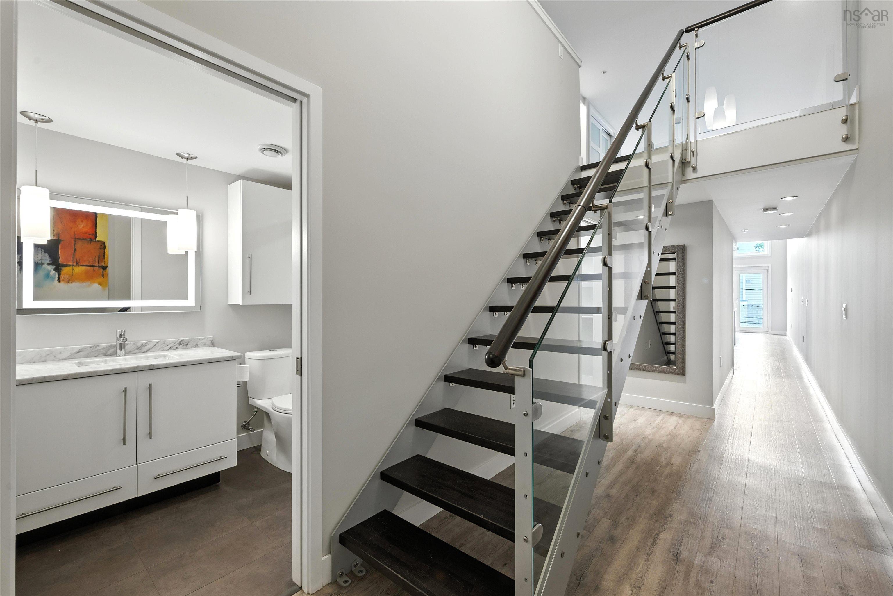$579,900.00: 210 5662 Roberts Street, Halifax