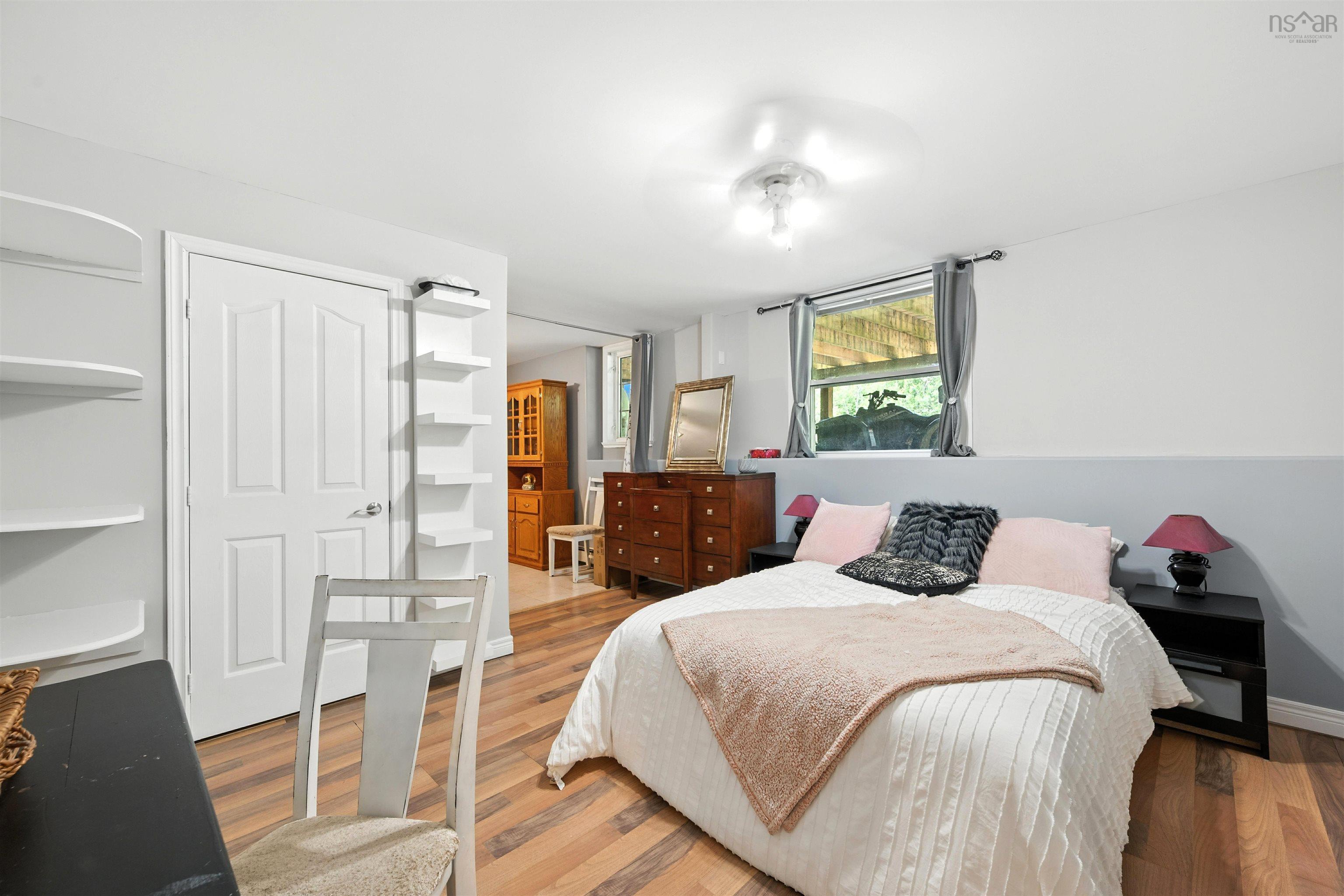 $599,900.00: 35 Snowberry Court, Middle Sackville