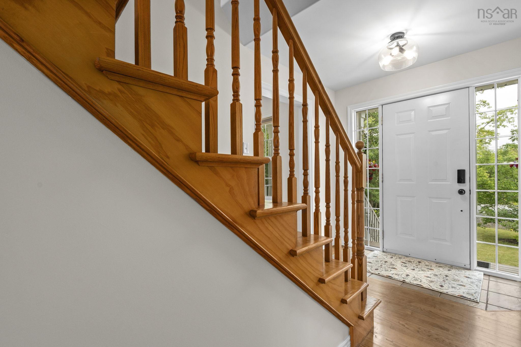 $649,900.00: 1255 White Hills Run, Hammonds Plains