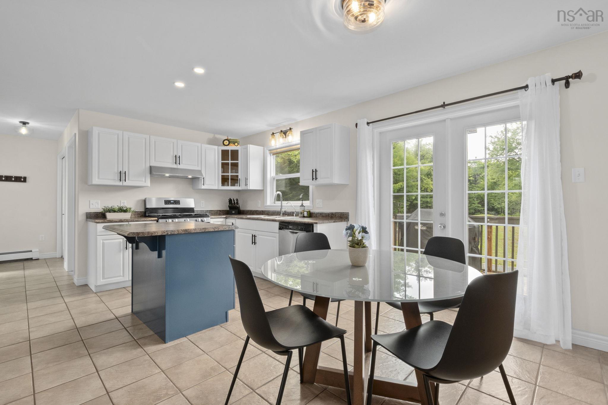 $649,900.00: 1255 White Hills Run, Hammonds Plains