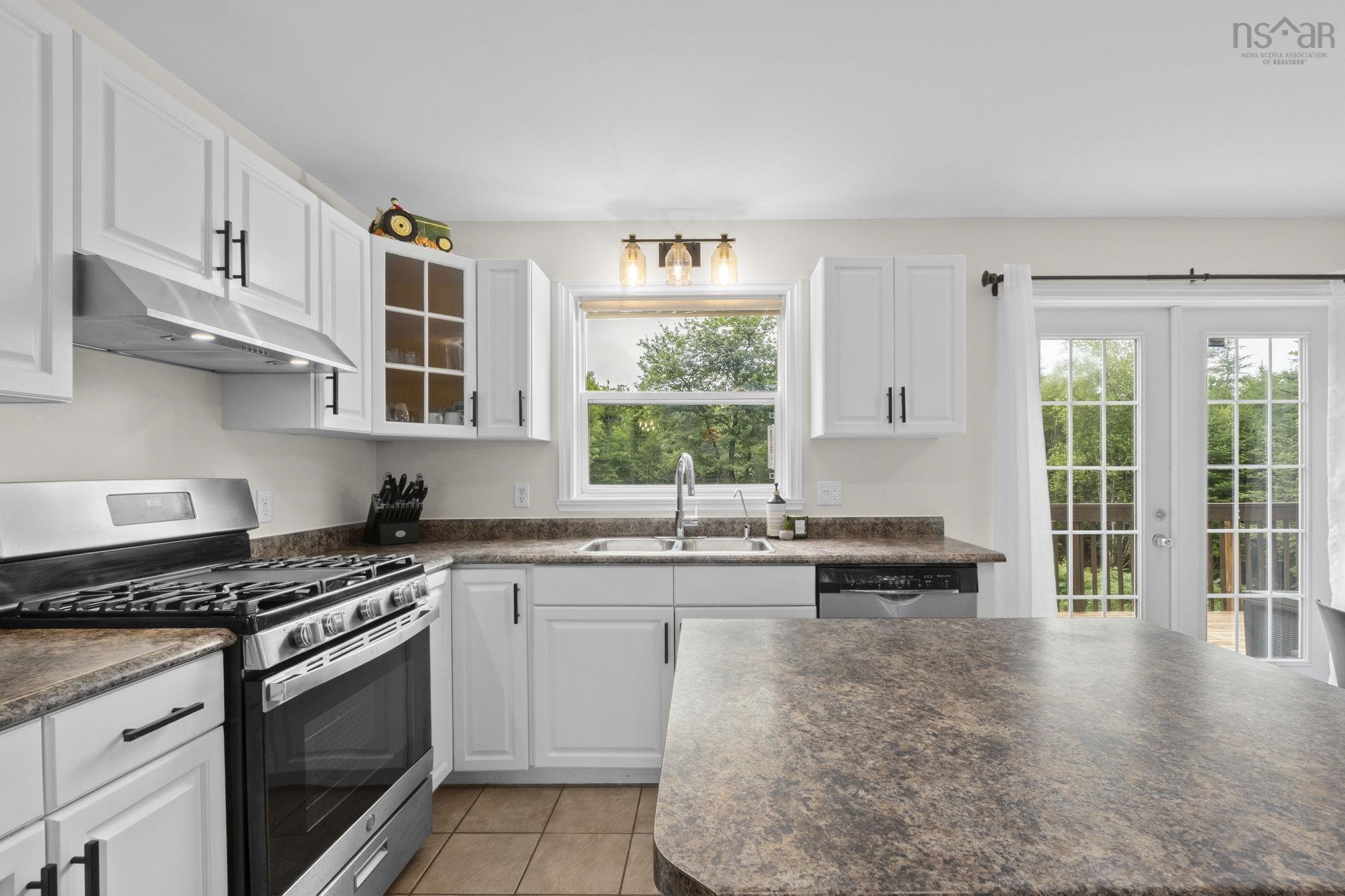 $649,900.00: 1255 White Hills Run, Hammonds Plains