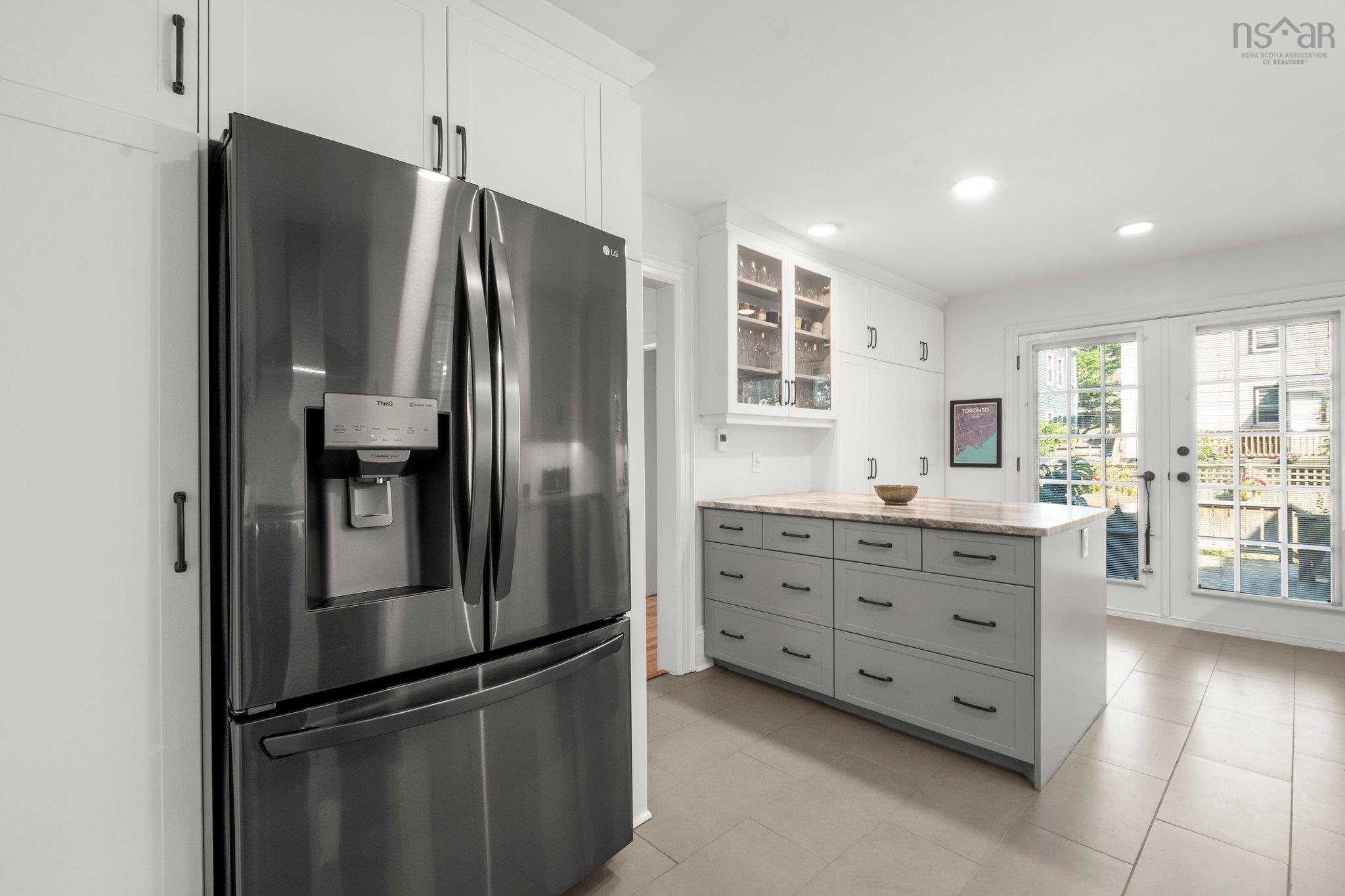 $1,125,000.00: 6307 Willow Street, Halifax