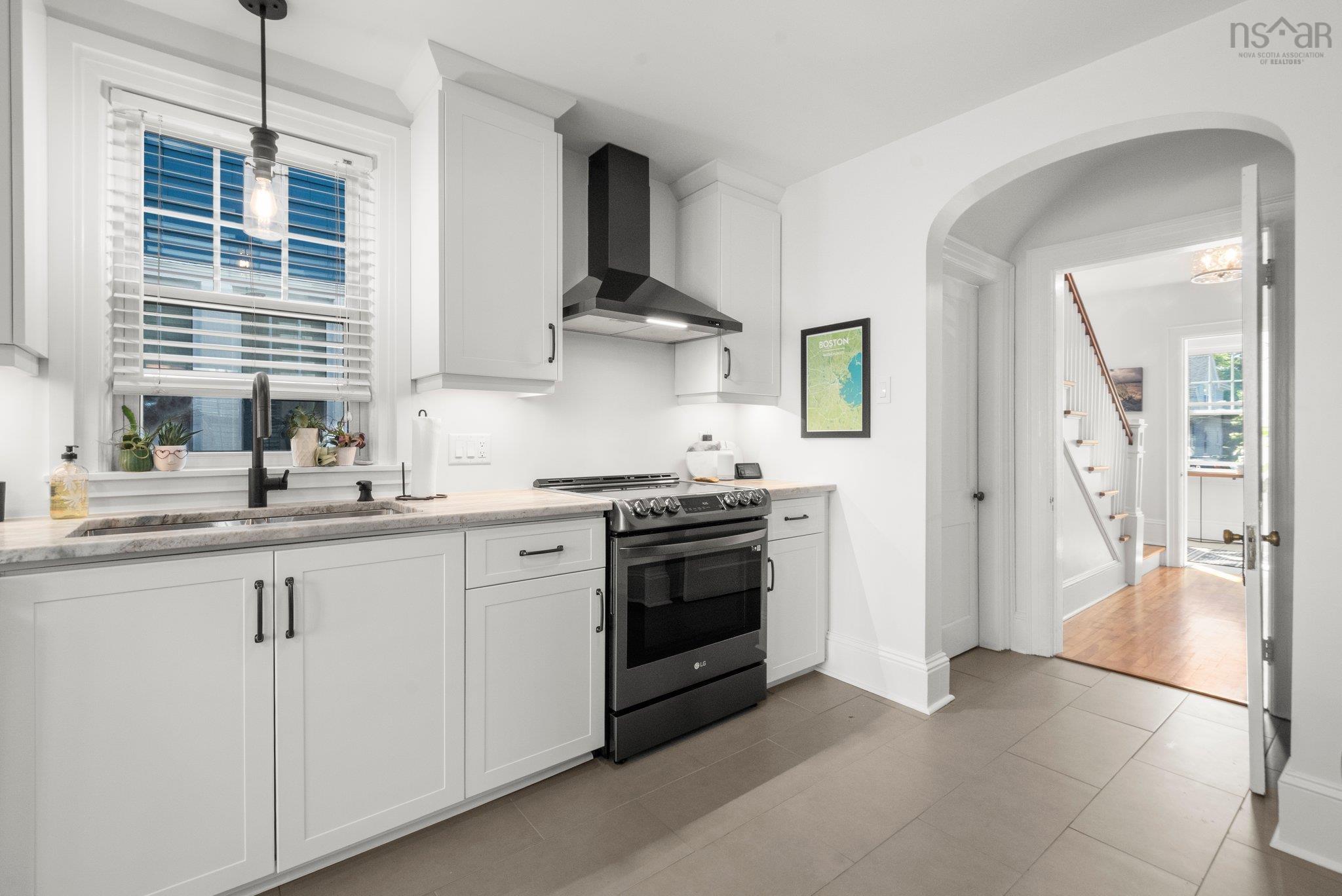 $1,125,000.00: 6307 Willow Street, Halifax