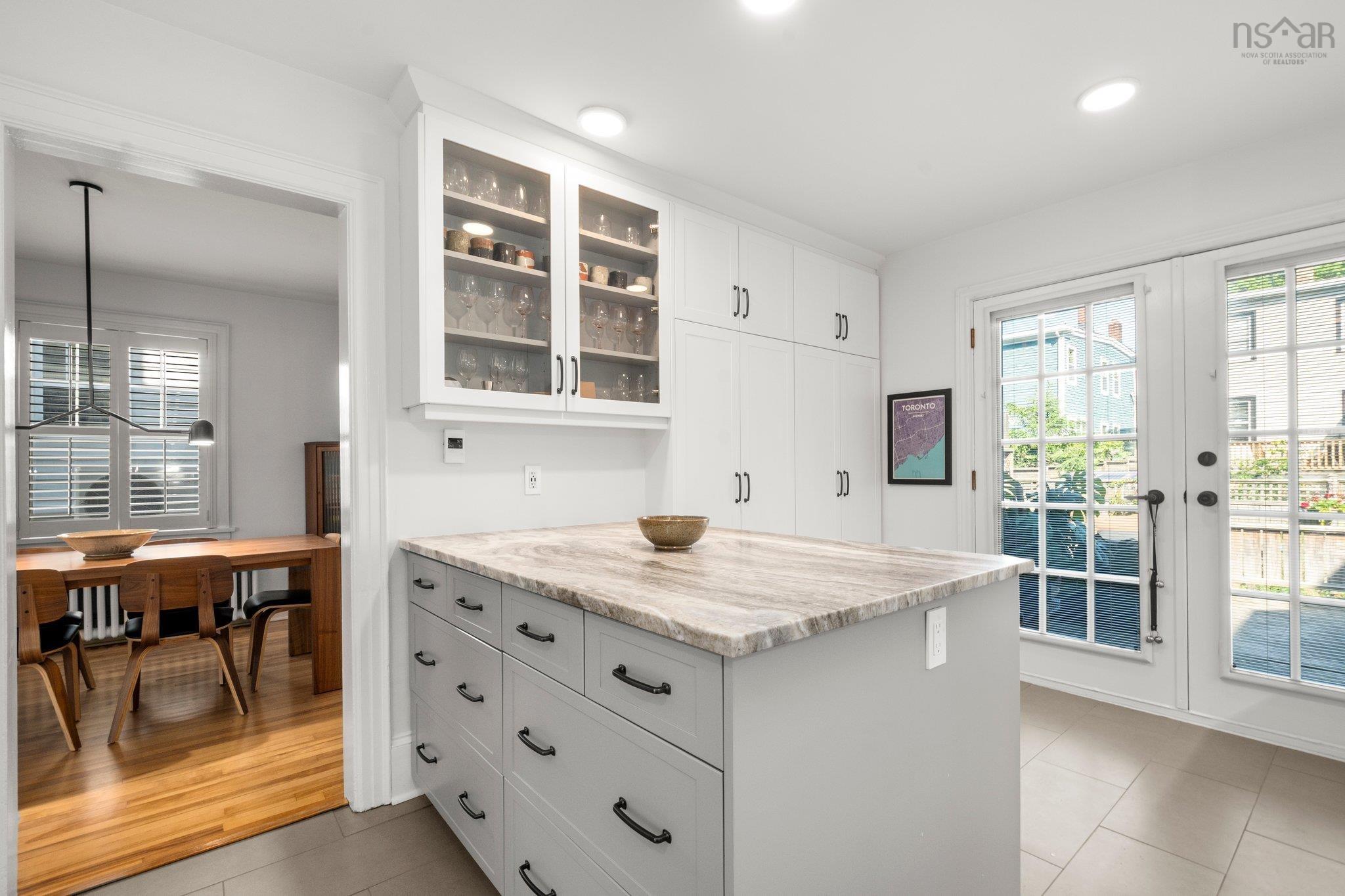 $1,125,000.00: 6307 Willow Street, Halifax