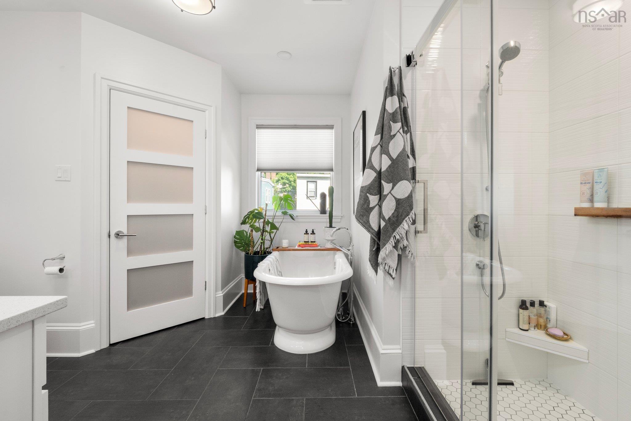 $1,125,000.00: 6307 Willow Street, Halifax