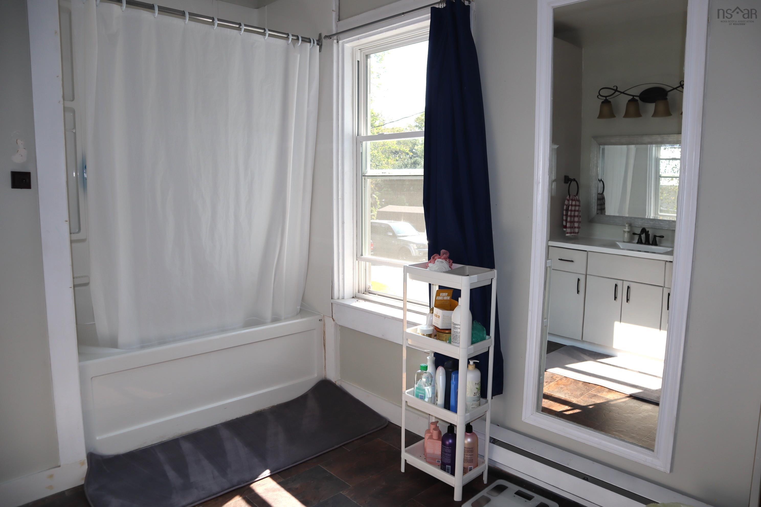 441 Main Street, Liverpool, NS (MLS 202517916)