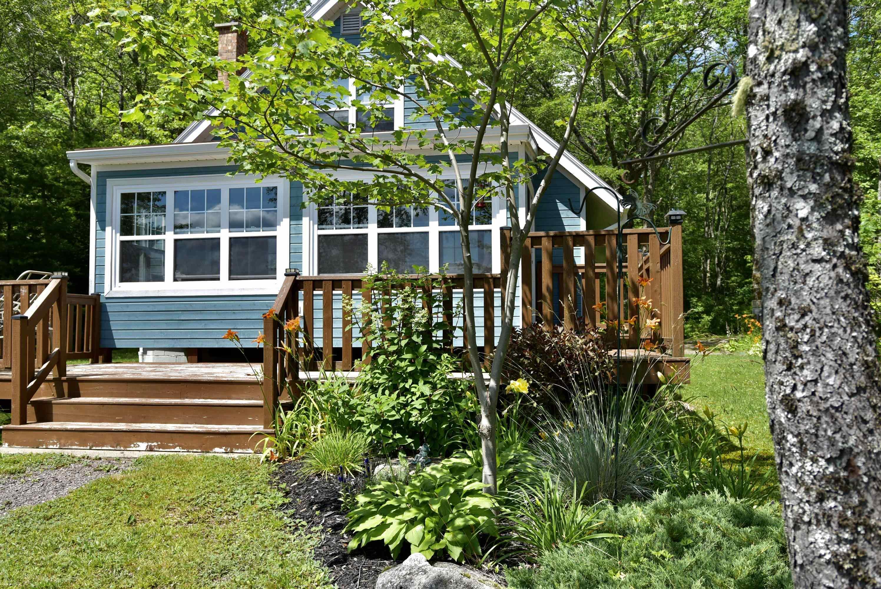 $425,000.00: 1401 Tree Line Drive, New Albany