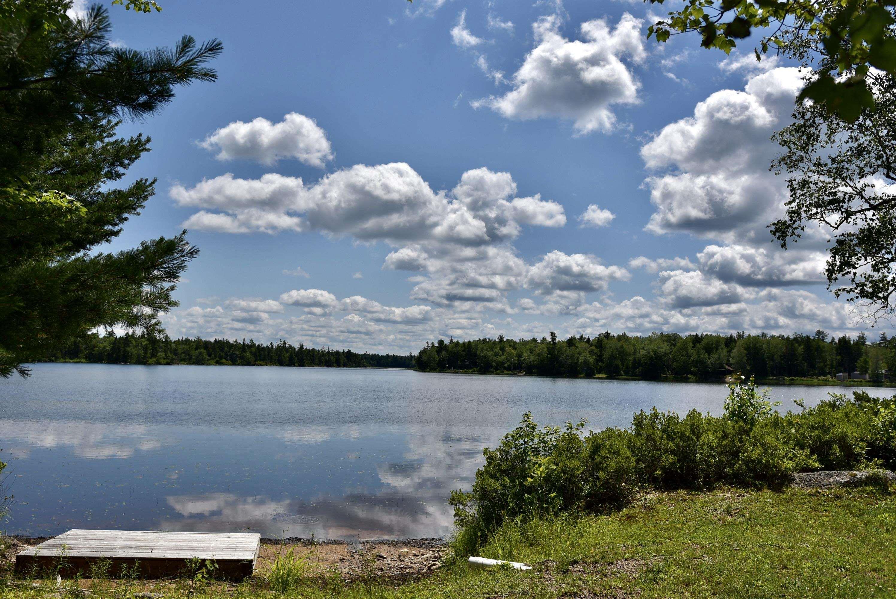 $425,000.00: 1401 Tree Line Drive, New Albany