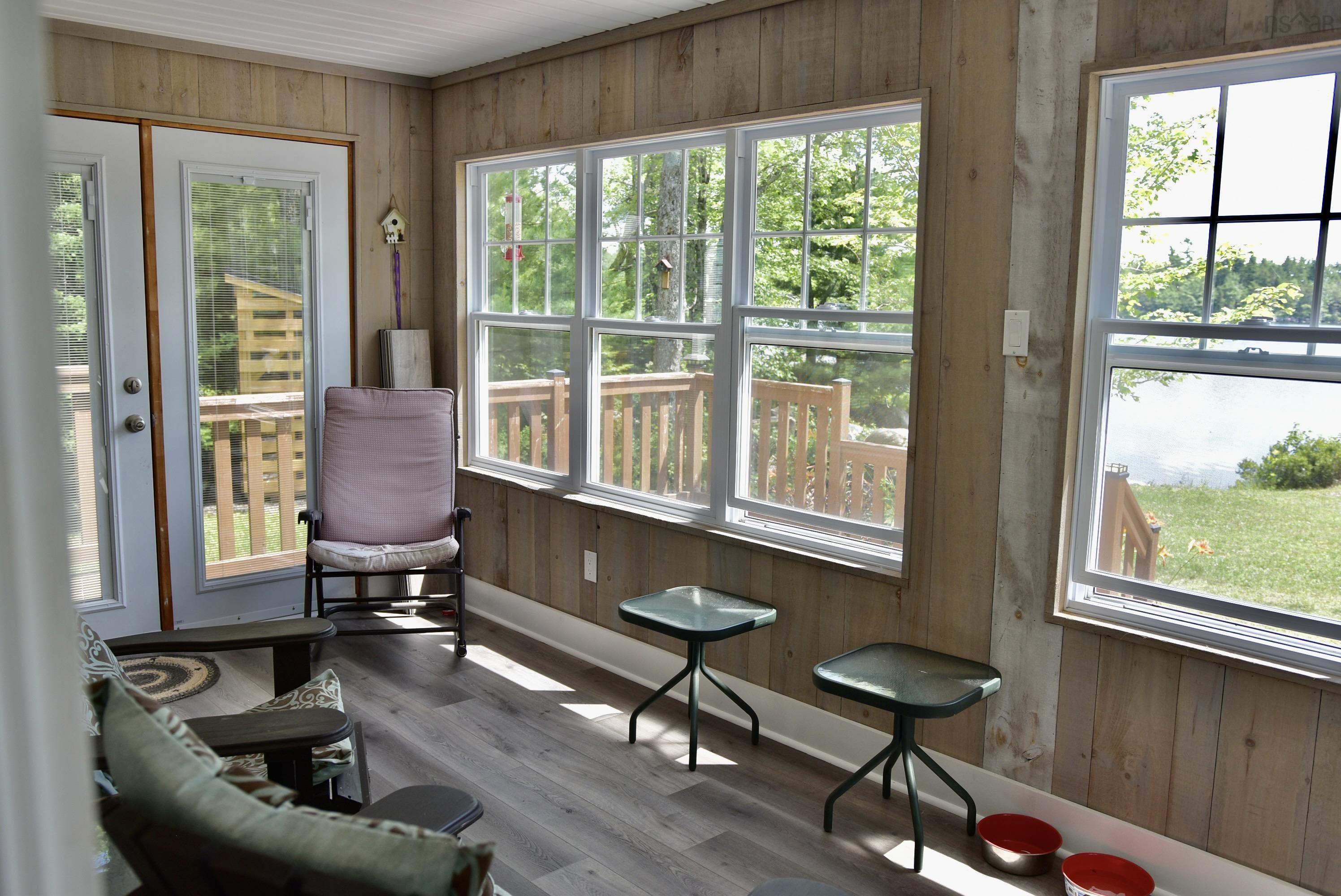 $425,000.00: 1401 Tree Line Drive, New Albany