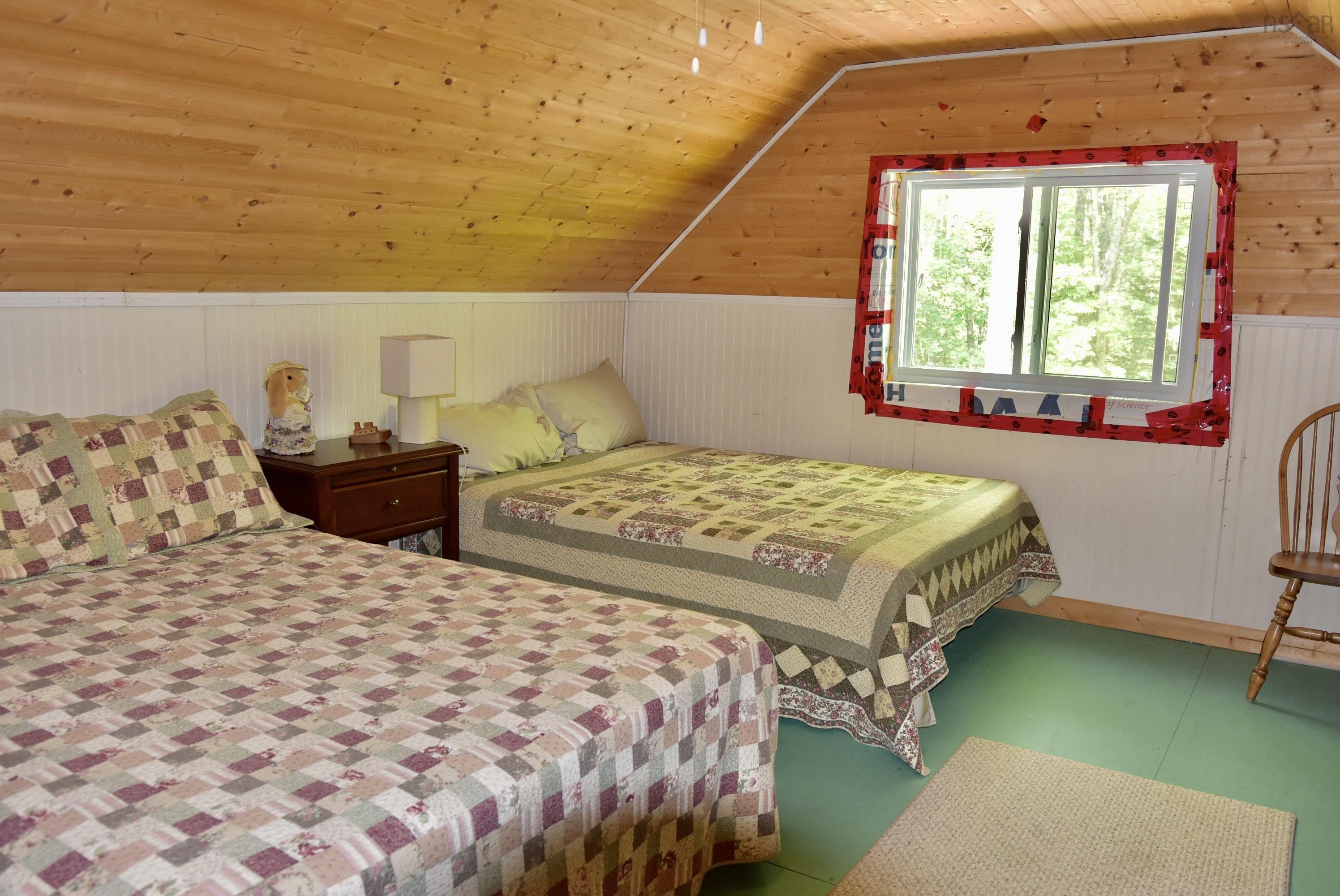 $425,000.00: 1401 Tree Line Drive, New Albany