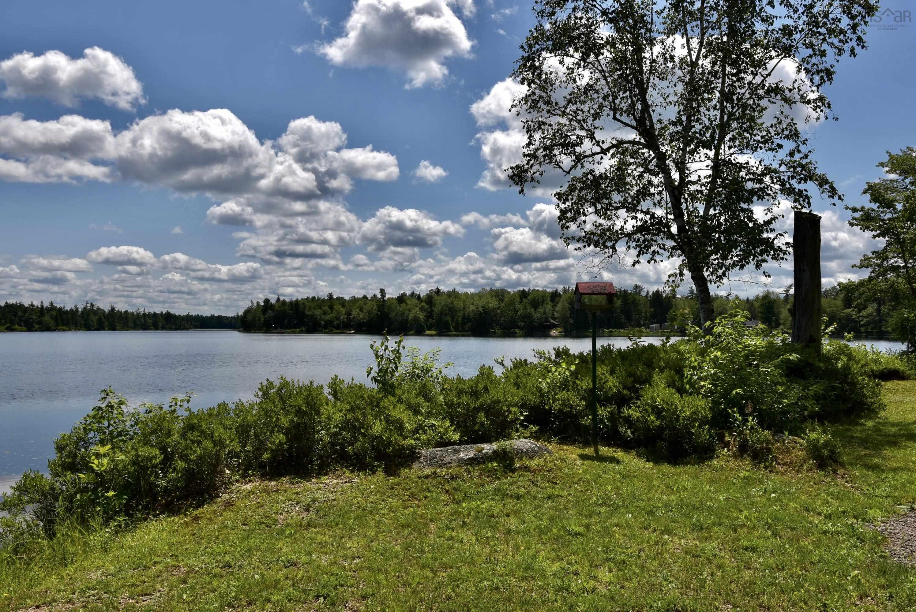 $425,000.00: 1401 Tree Line Drive, New Albany