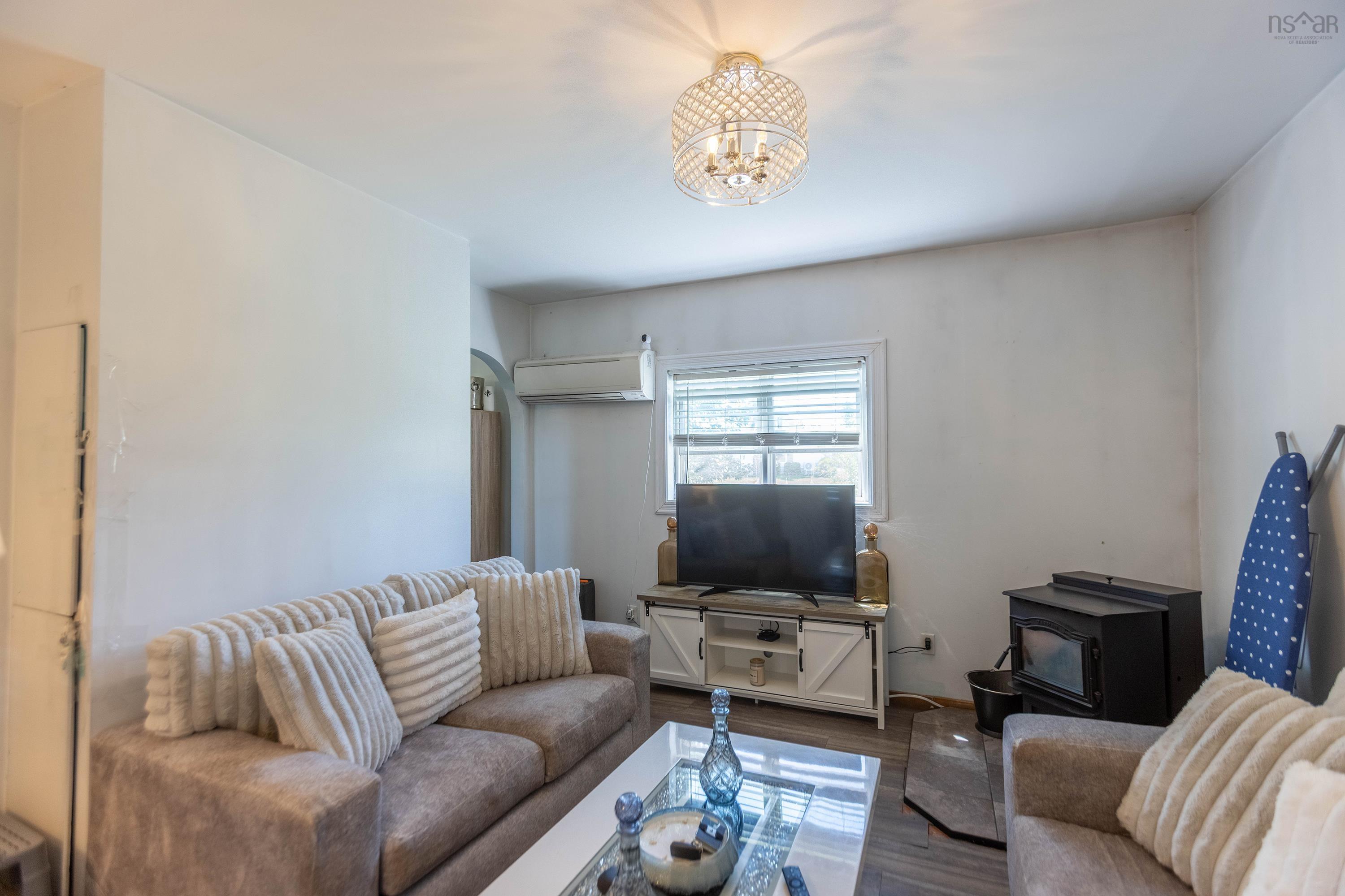 $229,900.00: 36 Robinson Road, Amherst Head