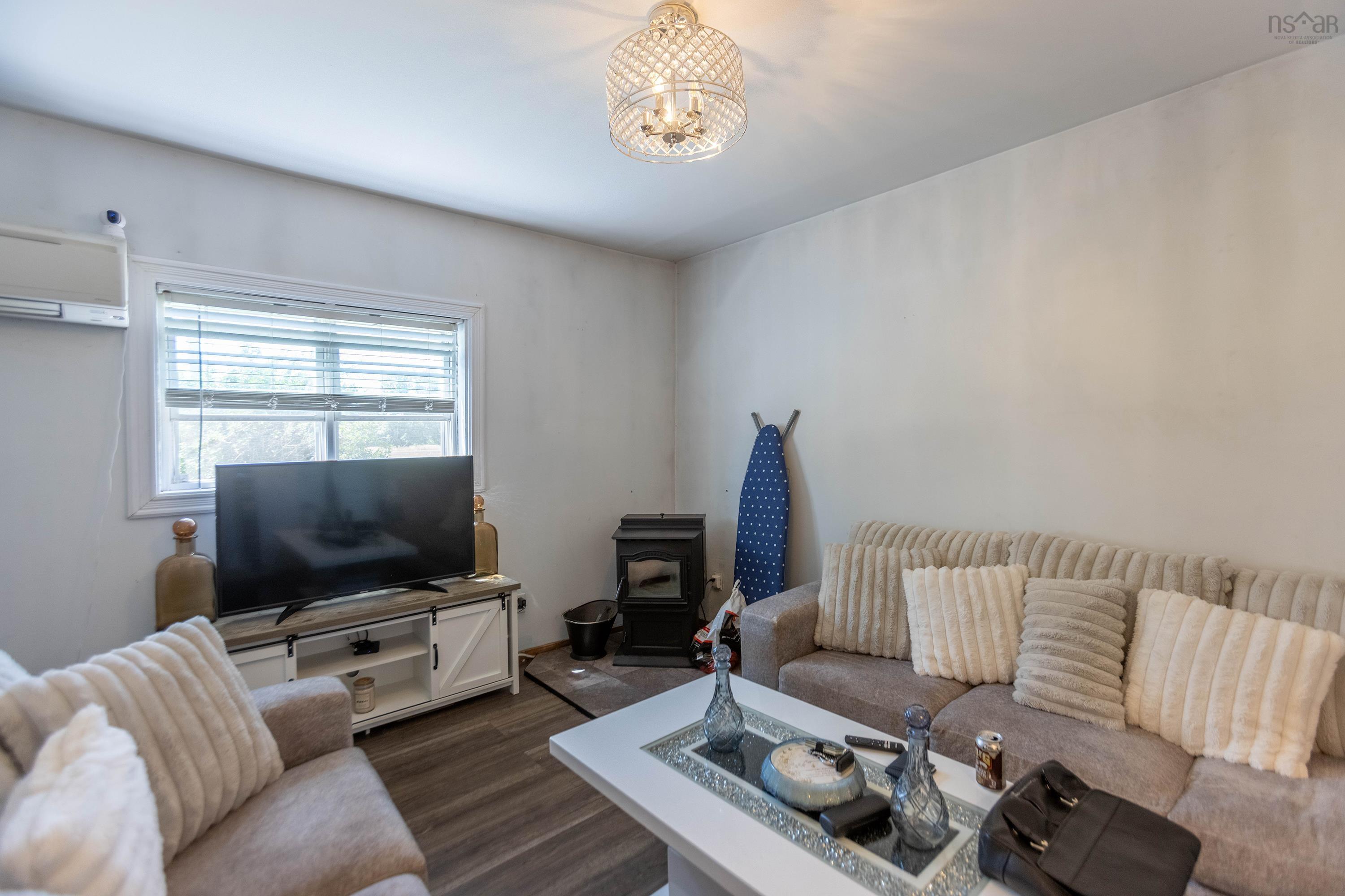 $229,900.00: 36 Robinson Road, Amherst Head