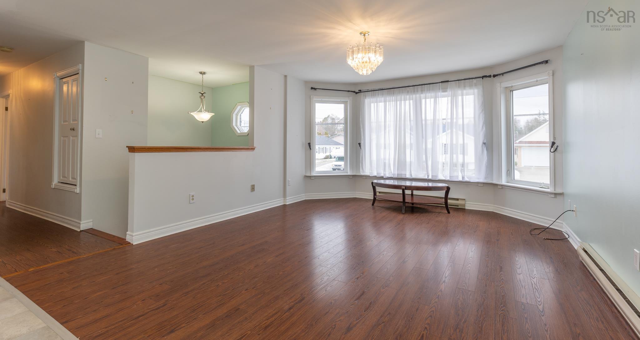 $374,900.00: 486 Brunswick Street, Yarmouth