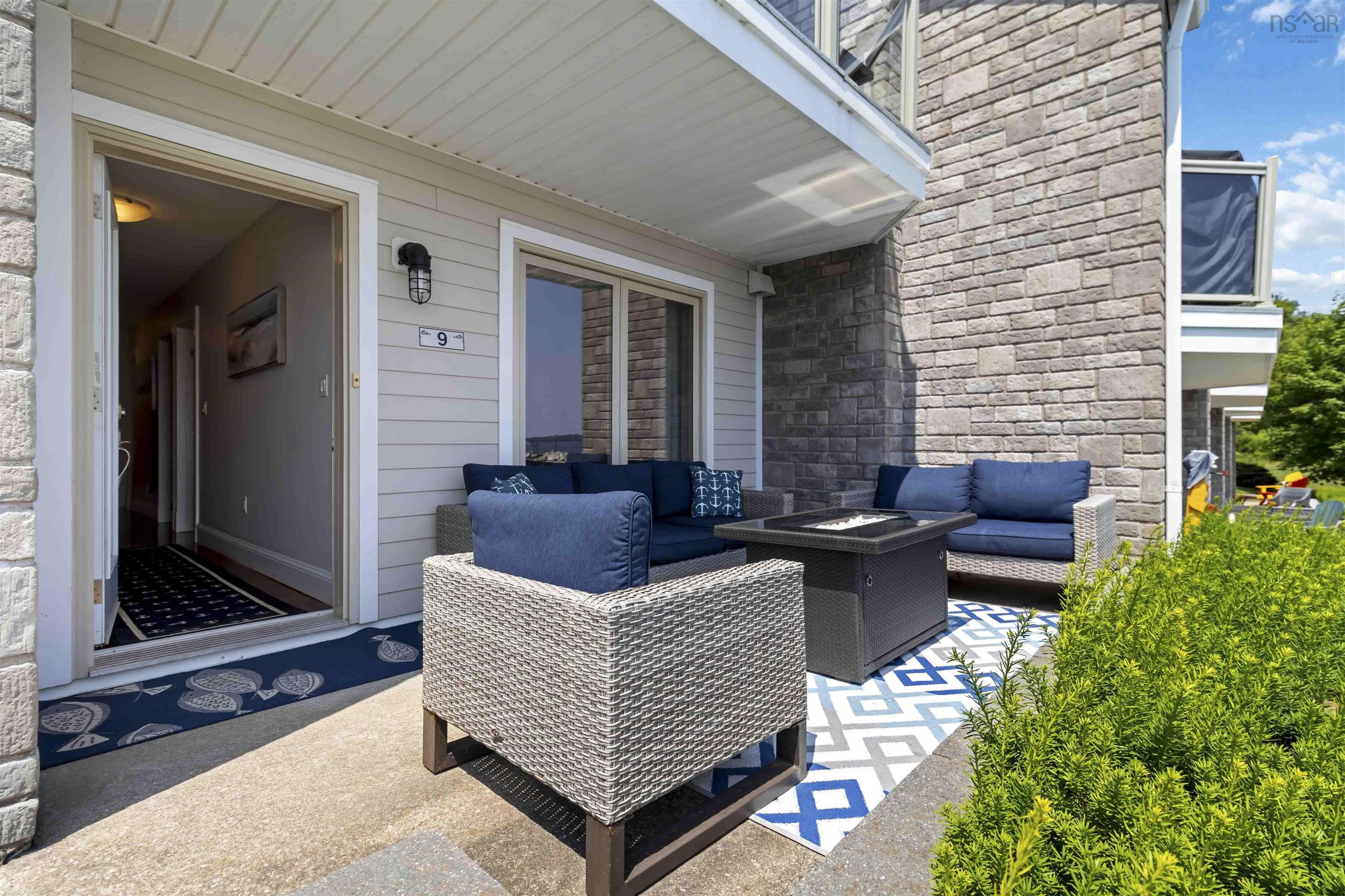 $627,000.00: Unit 4 9 Lavista Drive, Western Shore