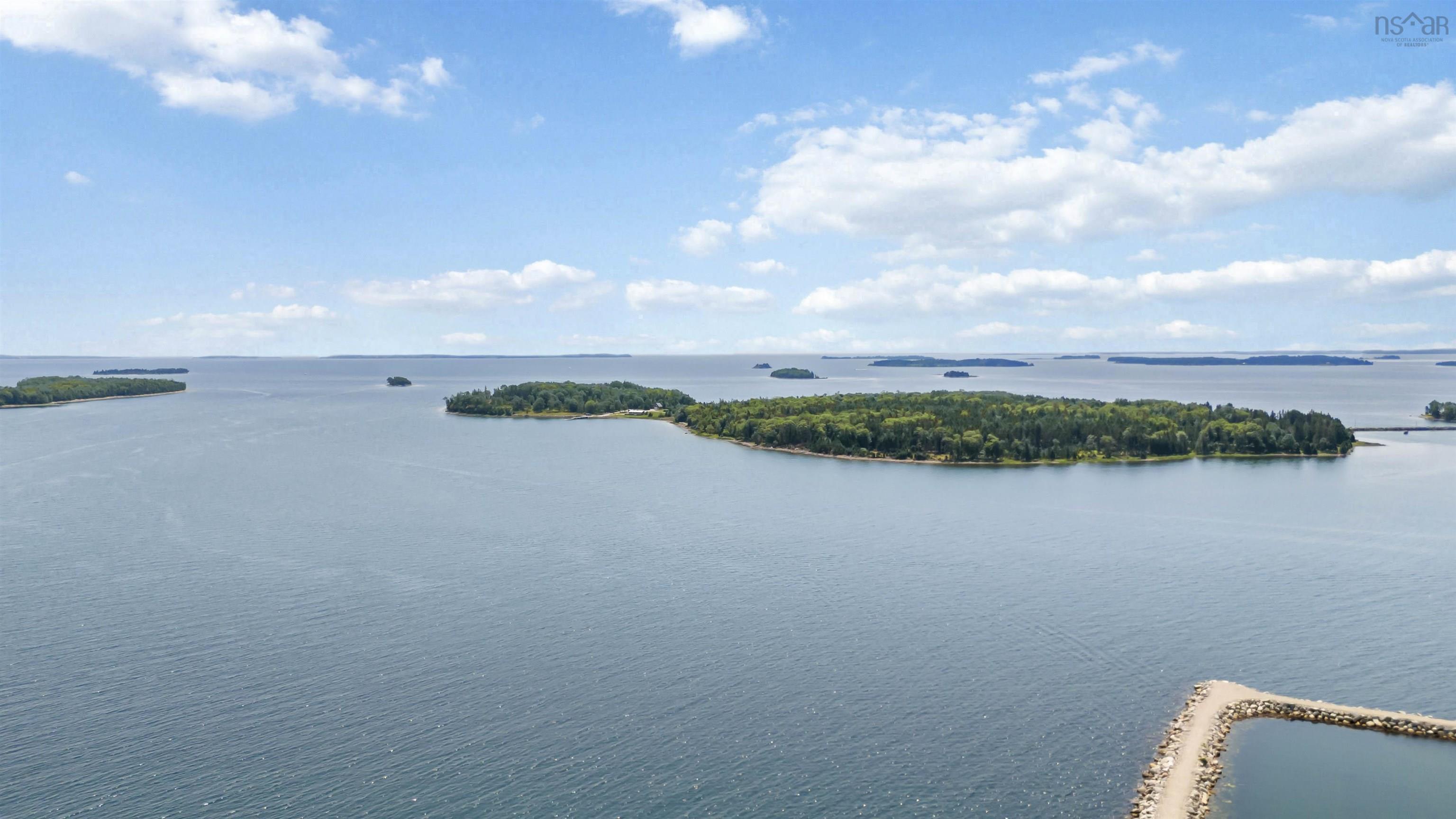 $627,000.00: Unit 4 9 Lavista Drive, Western Shore