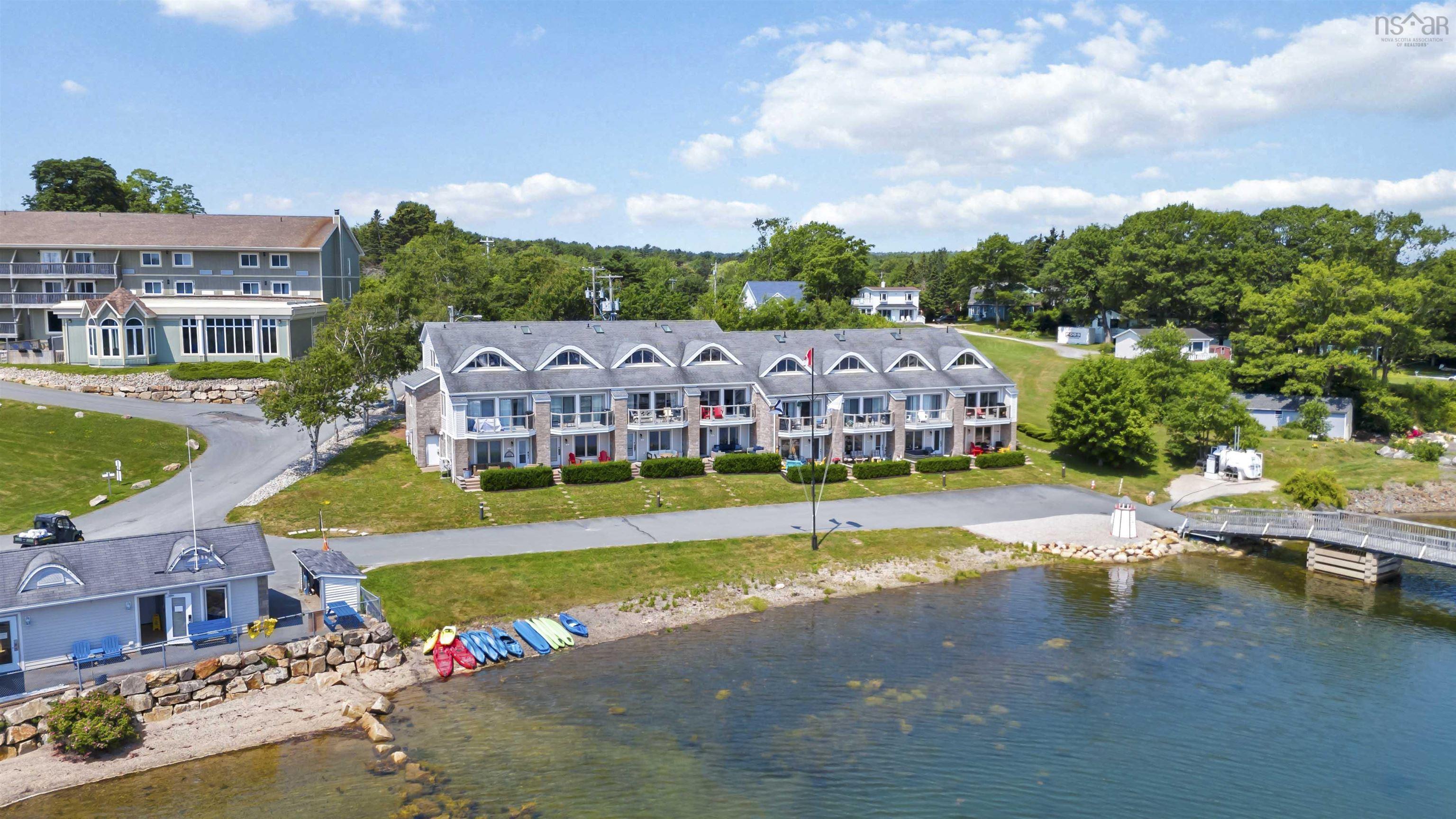 $627,000.00: Unit 4 9 Lavista Drive, Western Shore