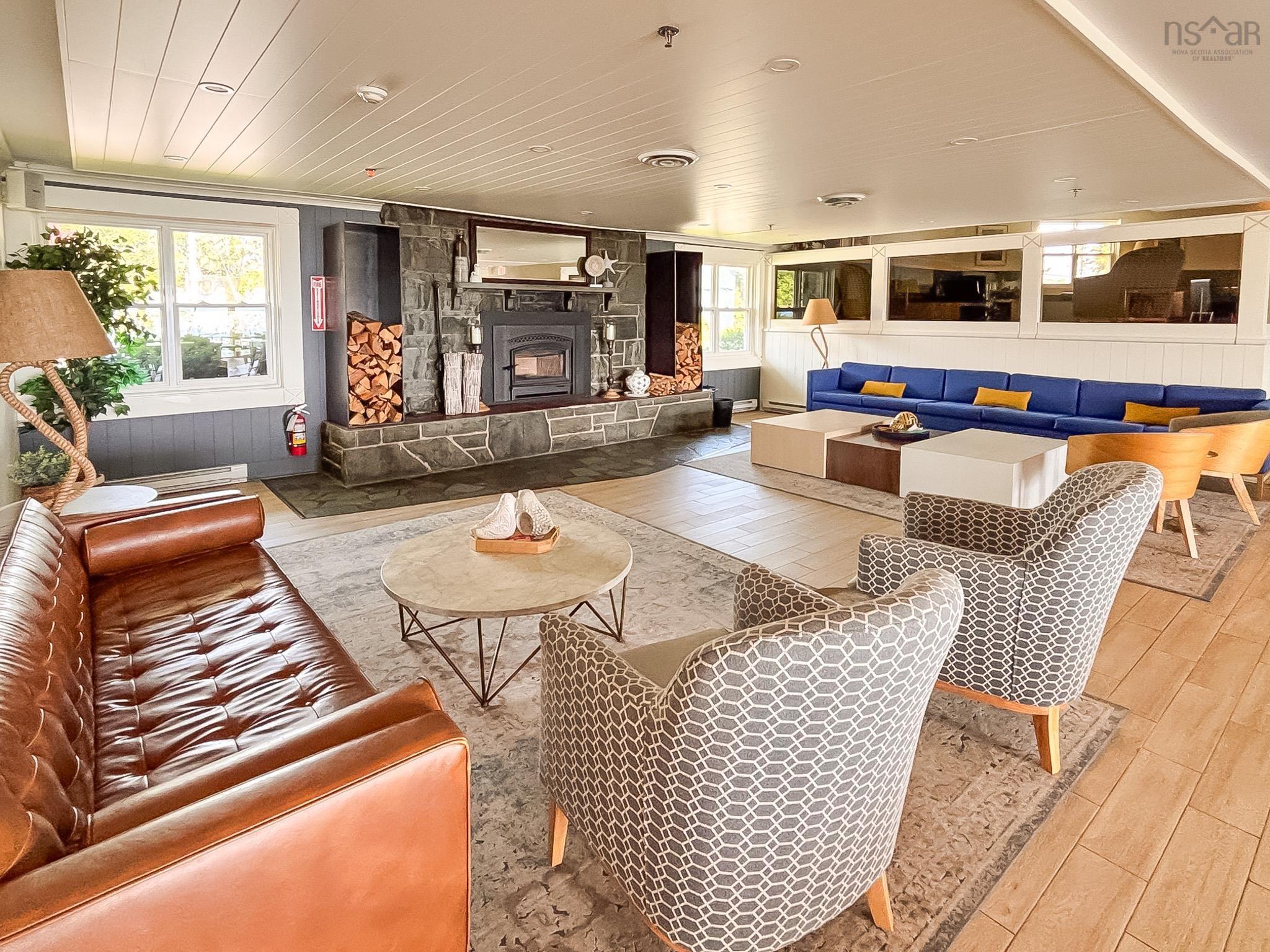 $627,000.00: Unit 4 9 Lavista Drive, Western Shore