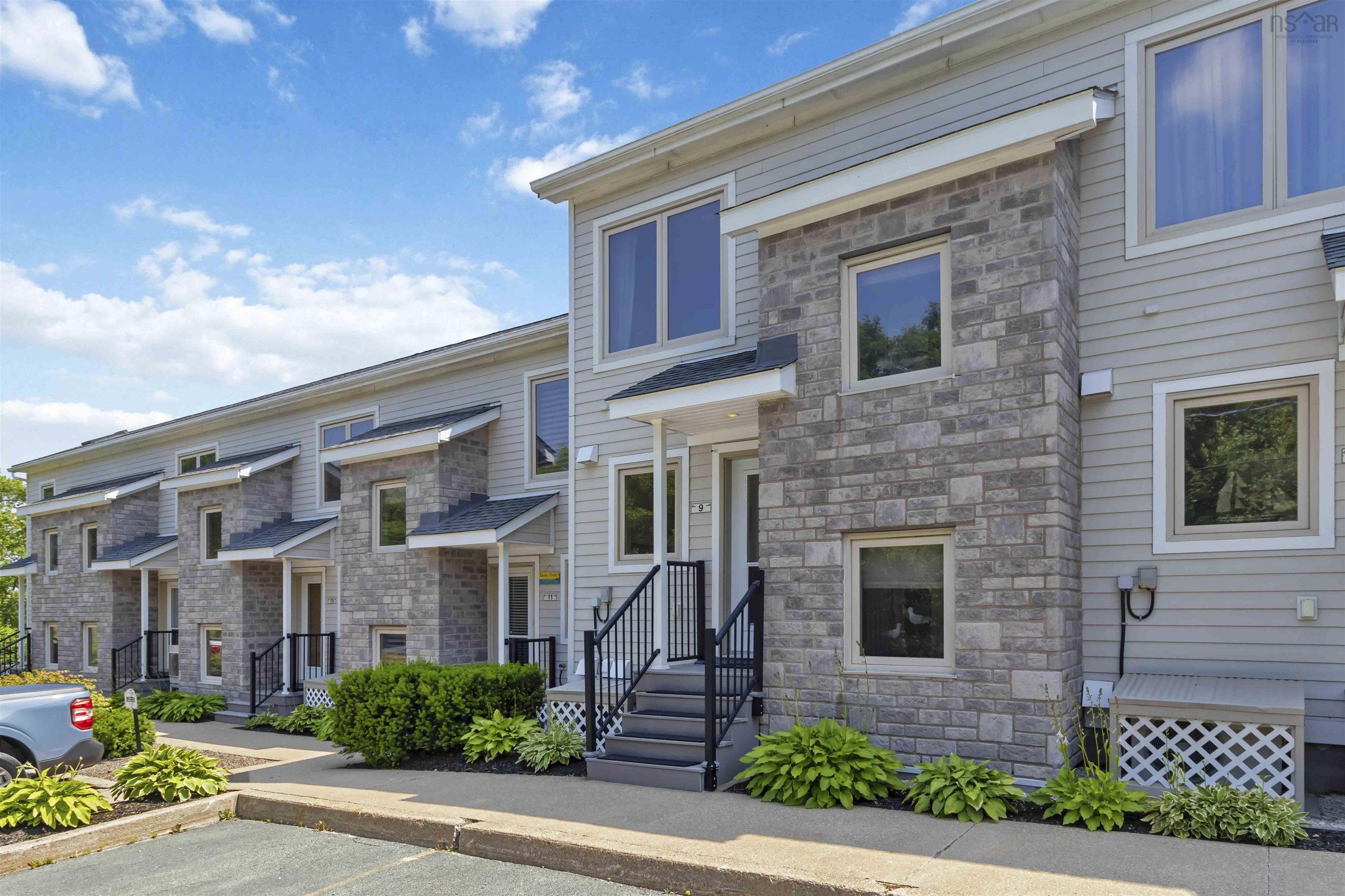 $627,000.00: Unit 4 9 Lavista Drive, Western Shore