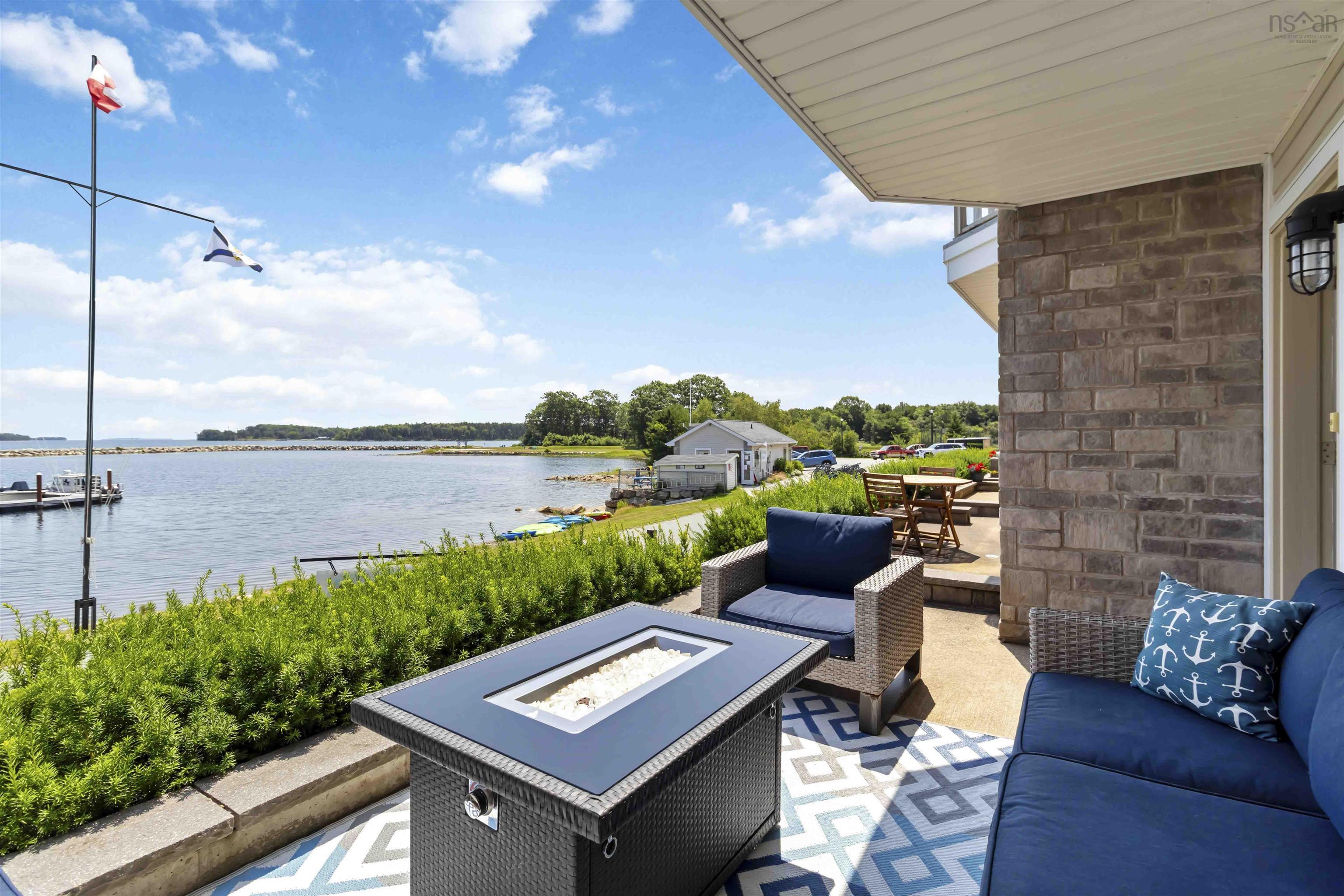 $627,000.00: Unit 4 9 Lavista Drive, Western Shore