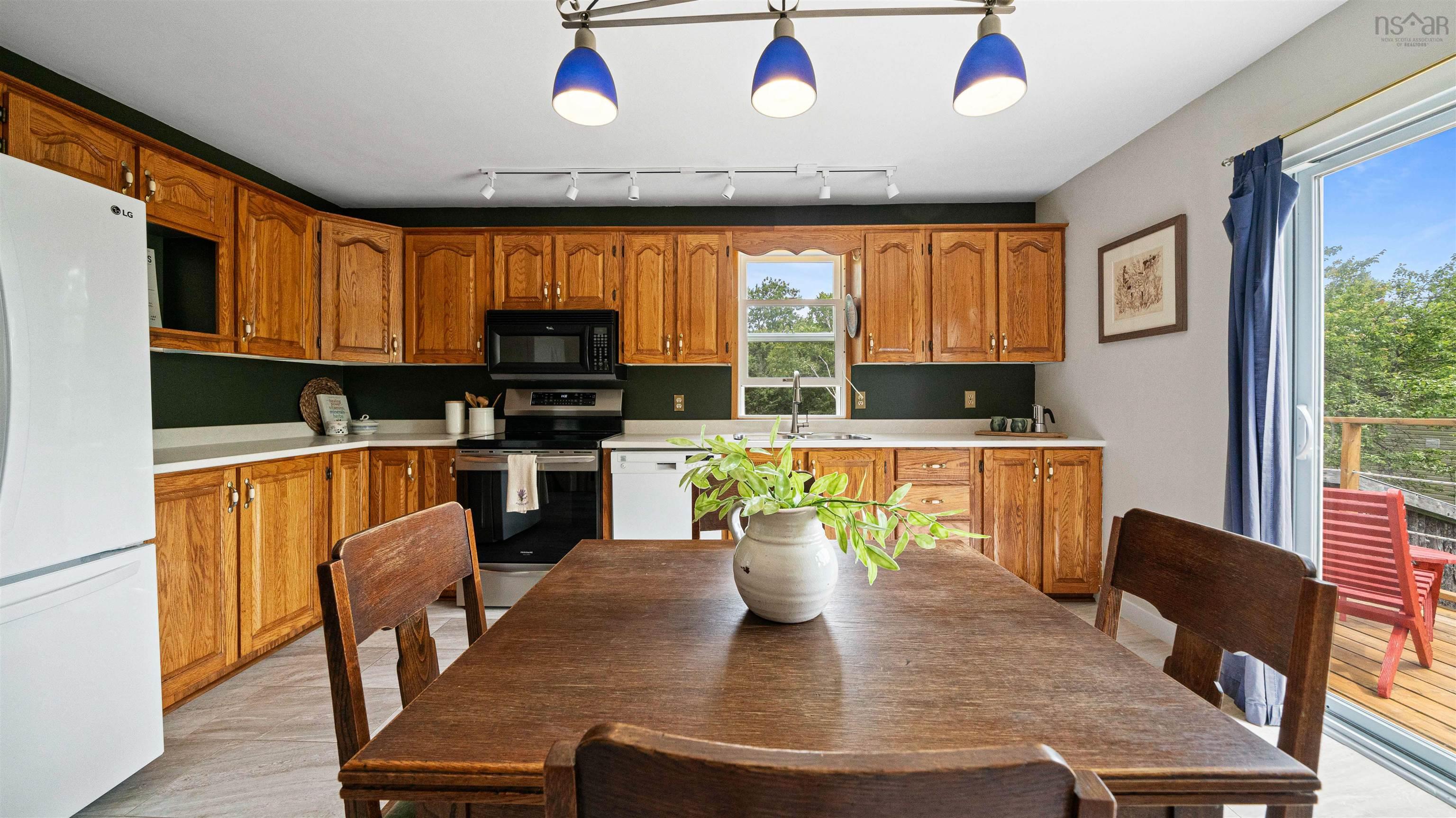 $499,900.00: 28 Hebridean Drive, Herring Cove