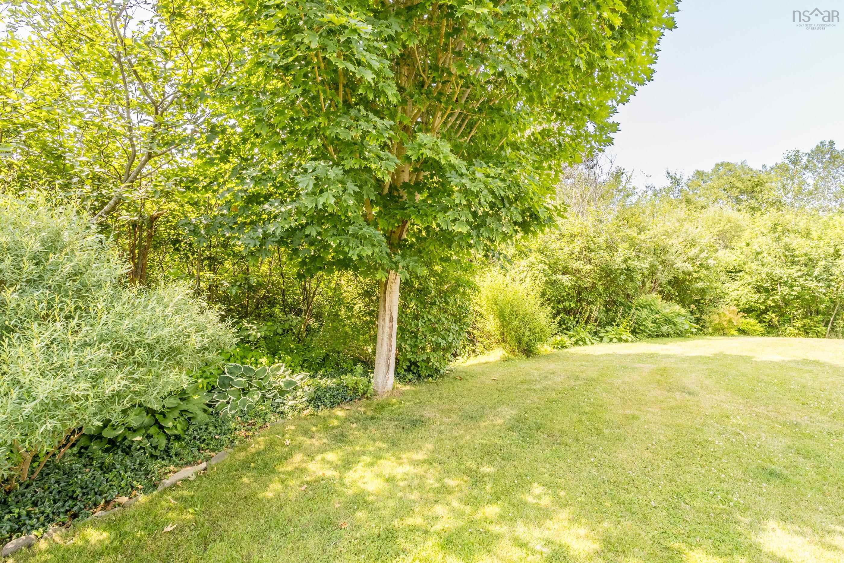 $415,000.00: 40 Wall Street, Canada Creek