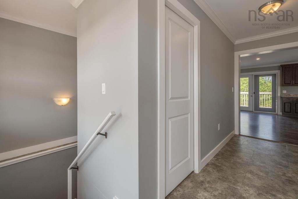 $650,000.00: 210 Keltic Drive, Lawrencetown