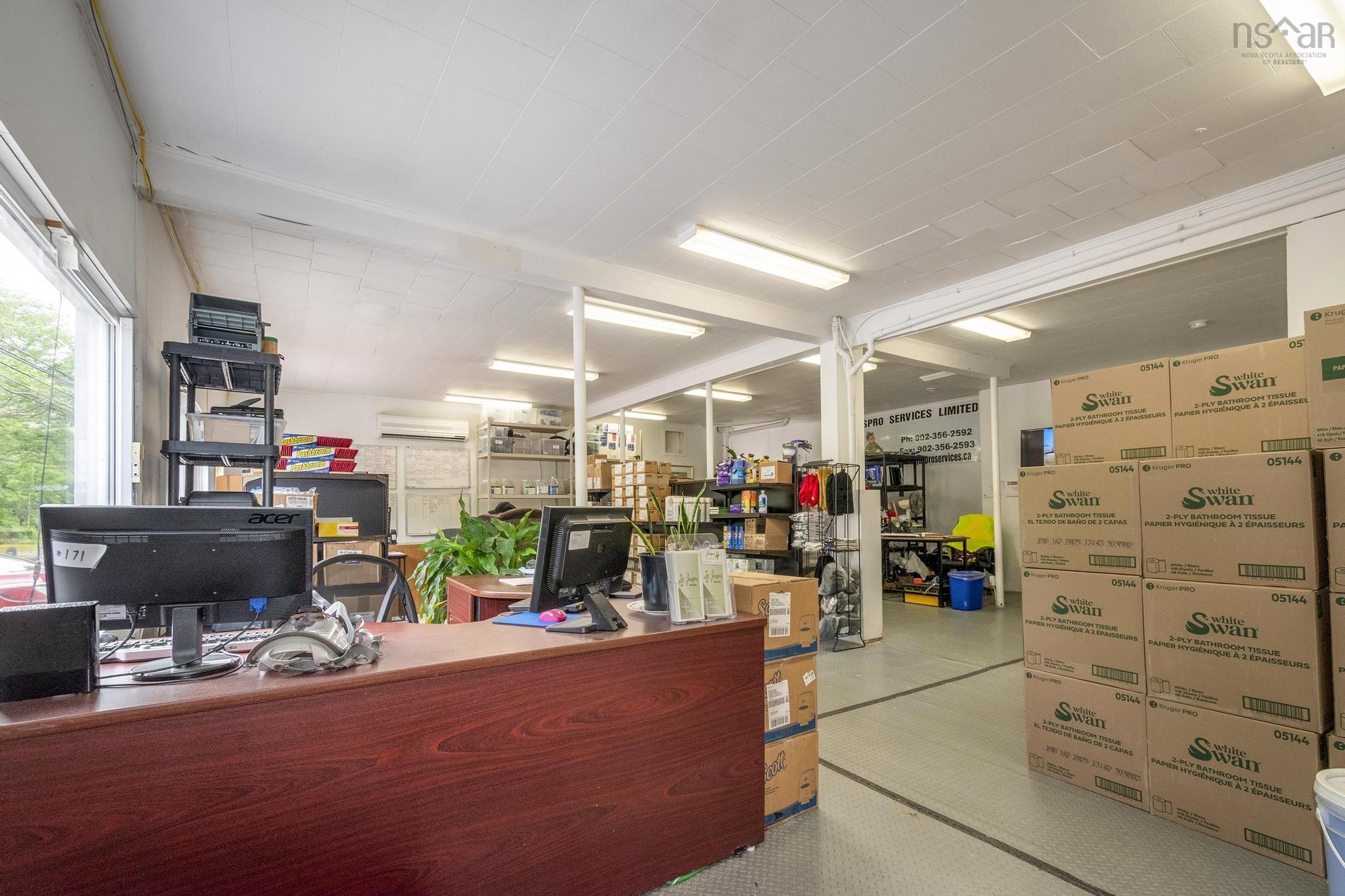 $329,900.00: 3675 Highway 3, Brooklyn