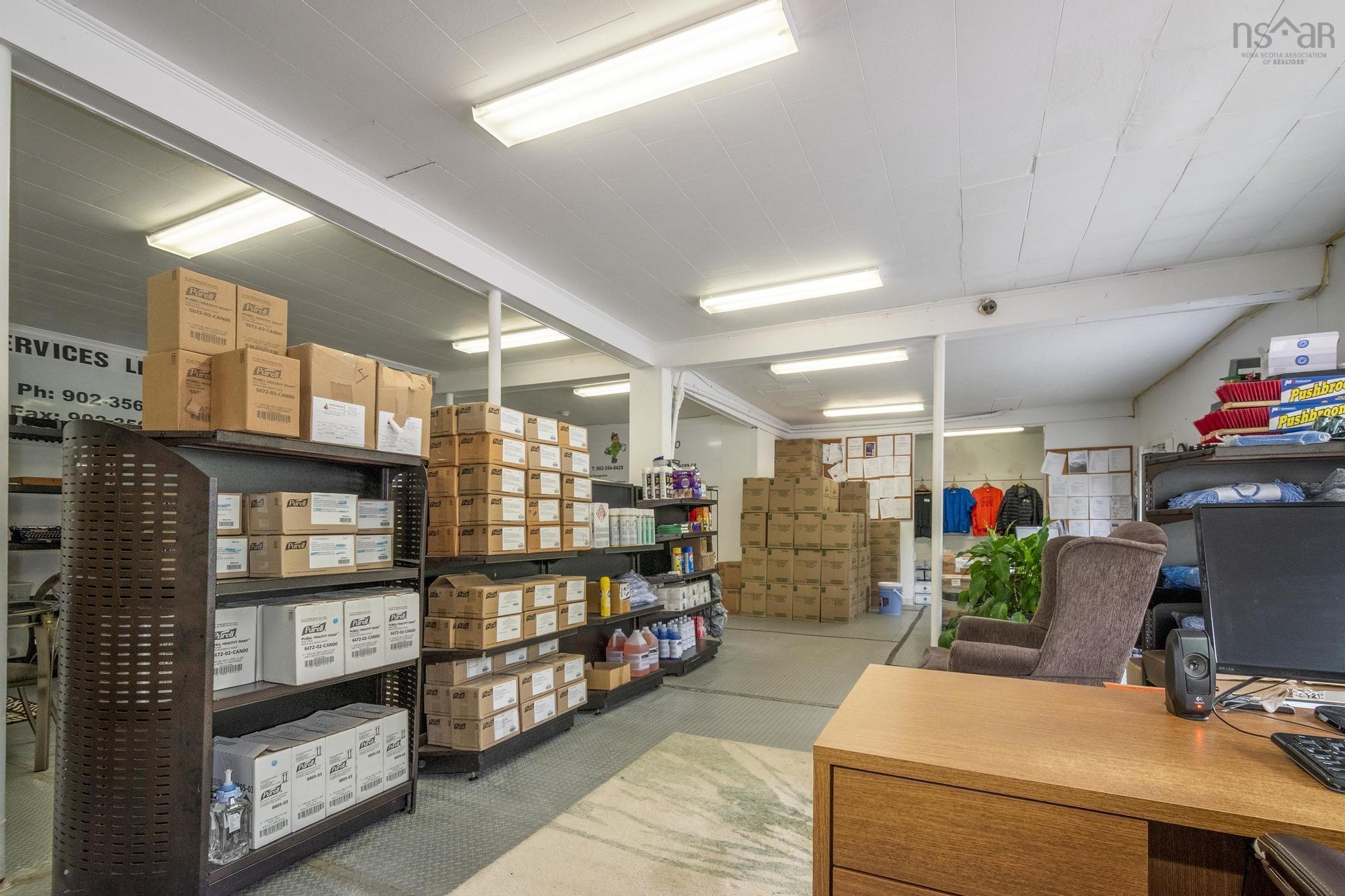 $329,900.00: 3675 Highway 3, Brooklyn