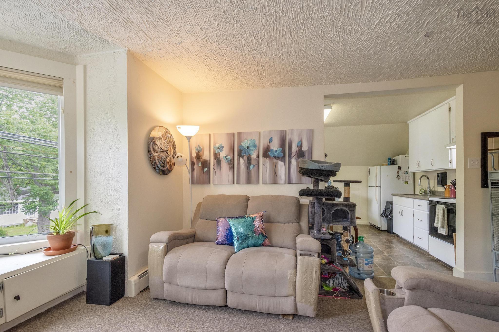 $329,900.00: 3675 Highway 3, Brooklyn