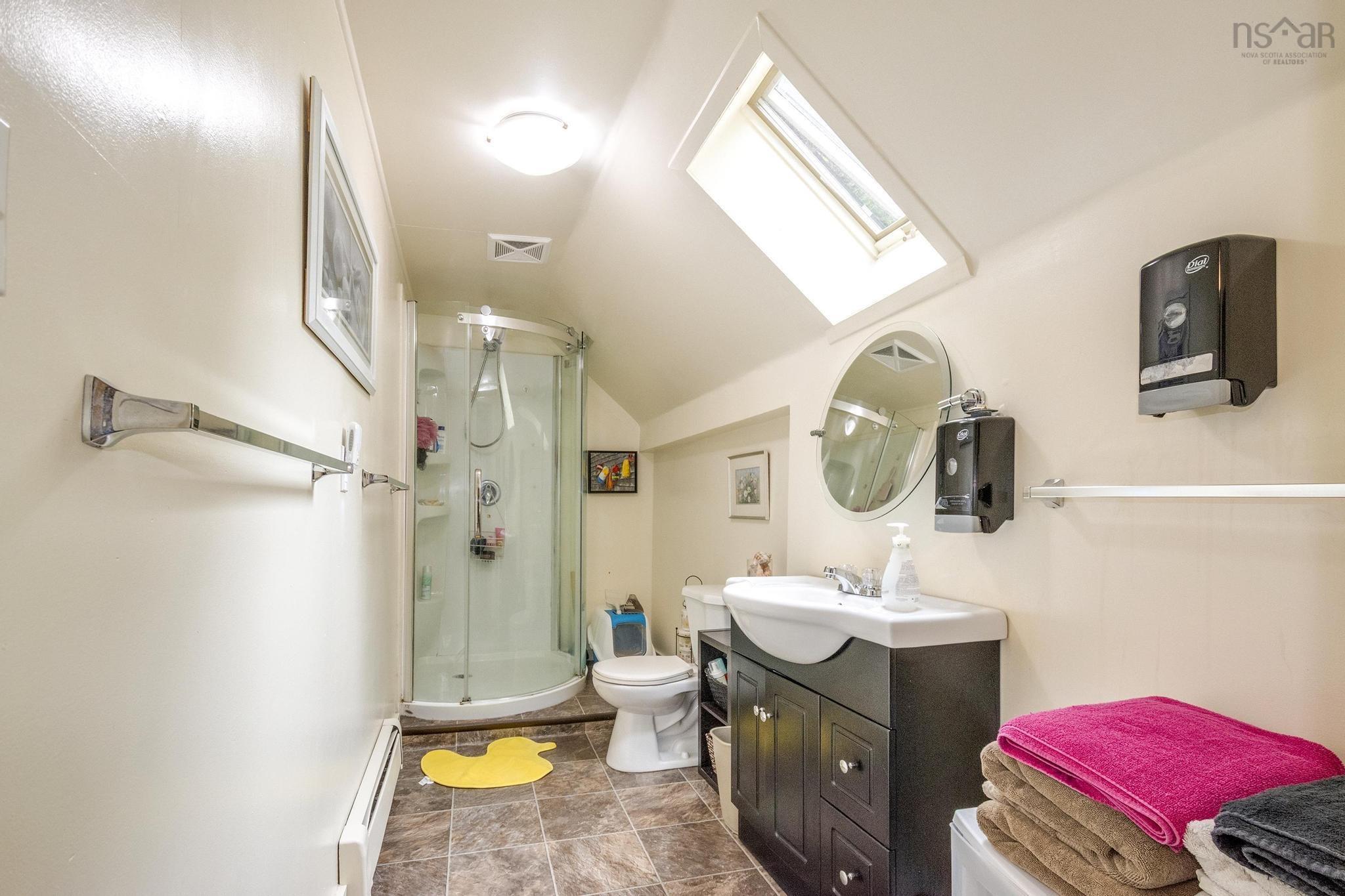 $329,900.00: 3675 Highway 3, Brooklyn