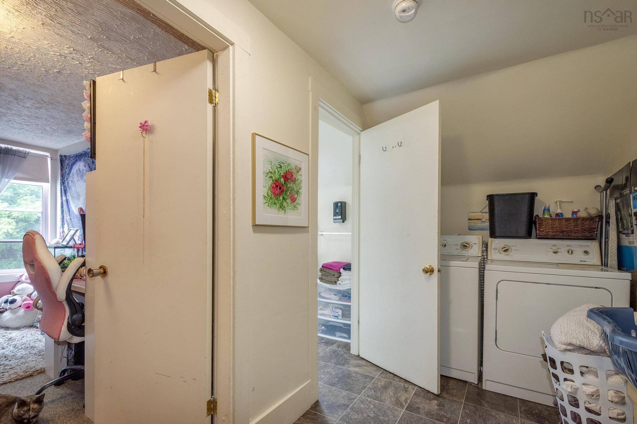 $329,900.00: 3675 Highway 3, Brooklyn