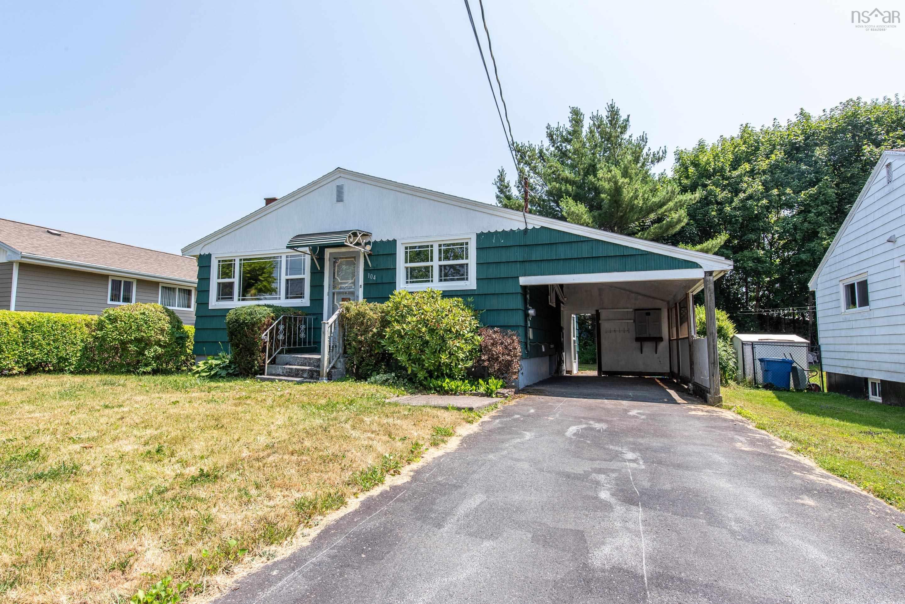 $399,900.00: 104 Symonds Street, Dartmouth